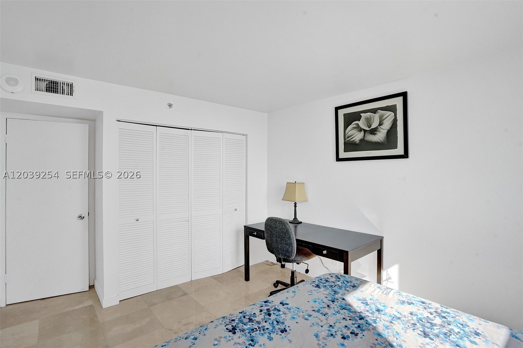 770 Claughton Island Dr #1014, Miami FL 33131