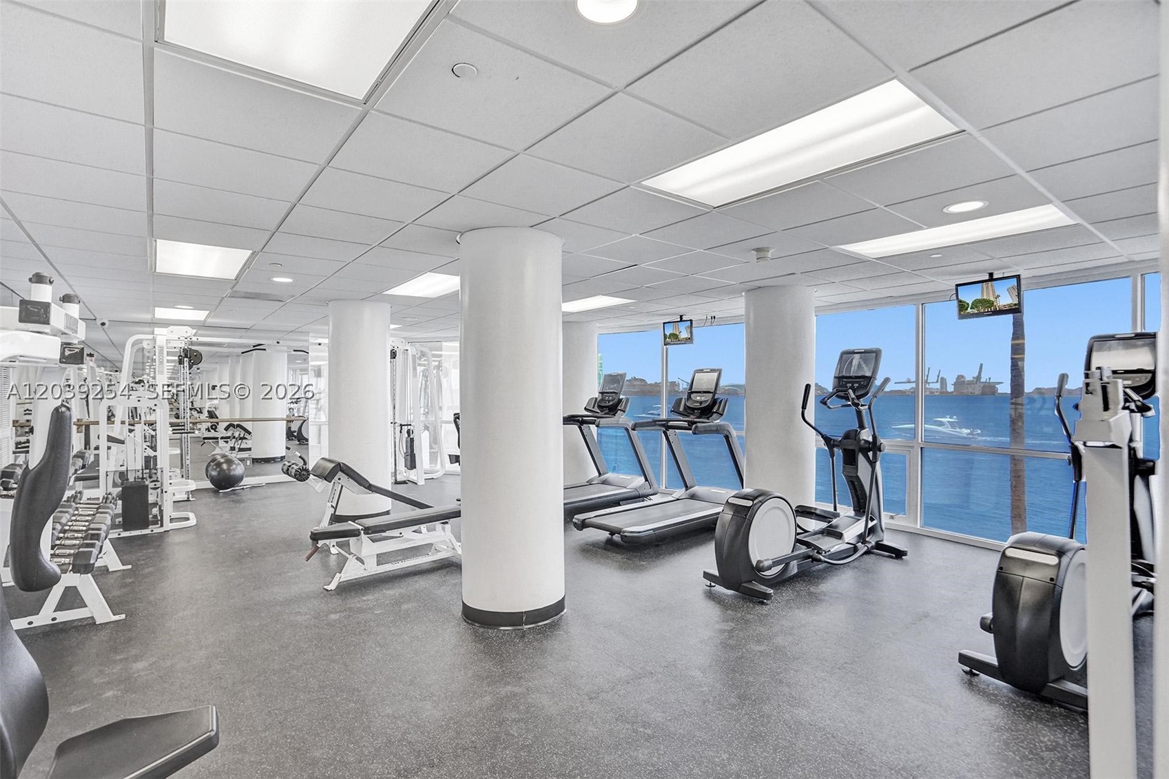 770 Claughton Island Dr #1014, Miami FL 33131