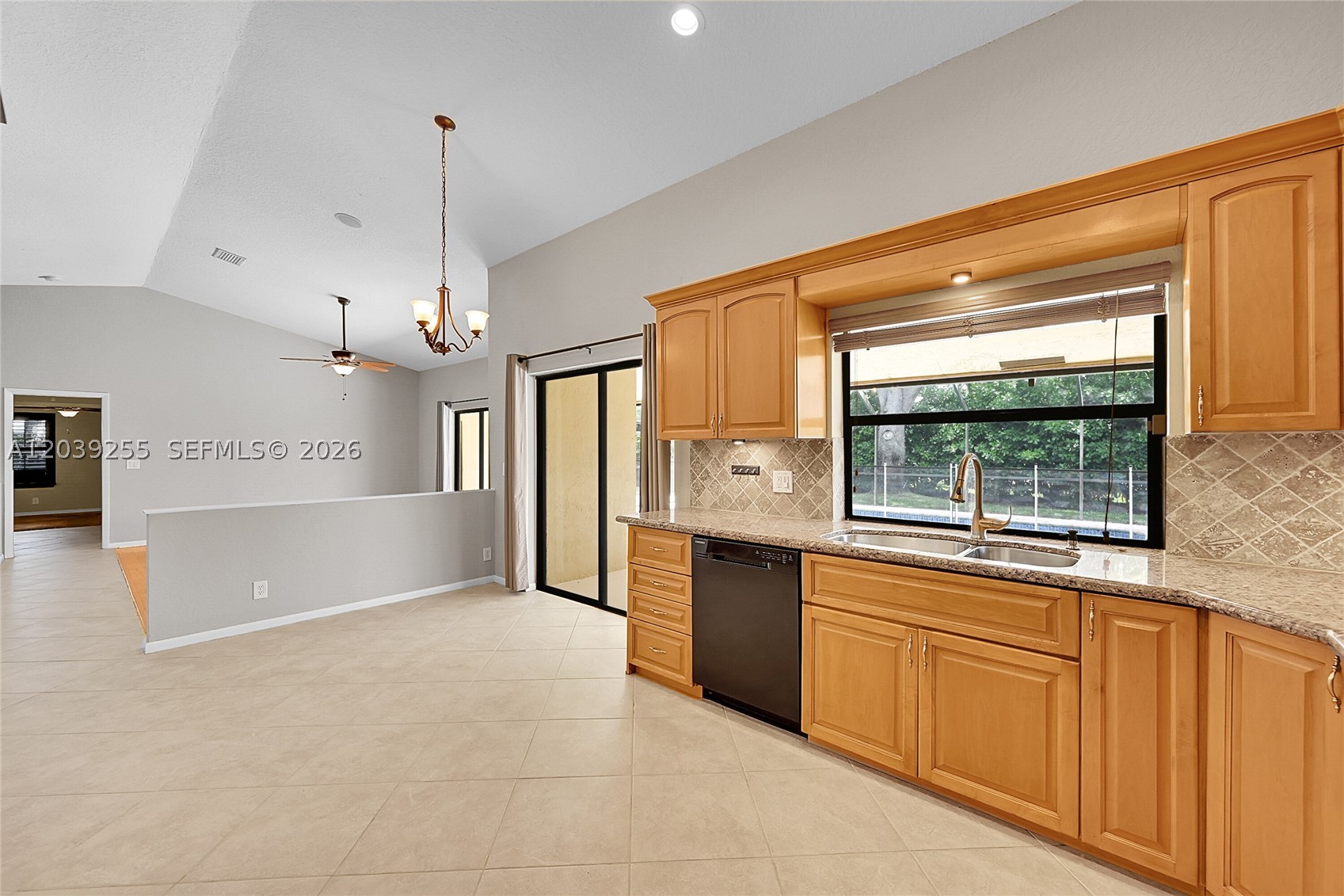 4745 NW 99th Ln #4745, Coral Springs FL 33076