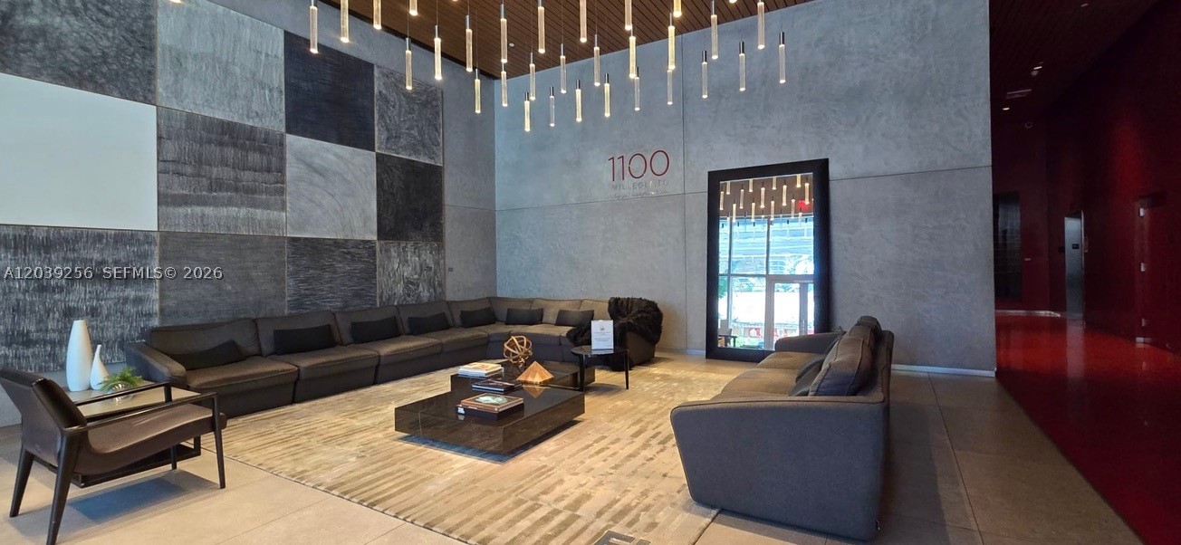 1100 S Miami Ave #3808, Miami FL 33130