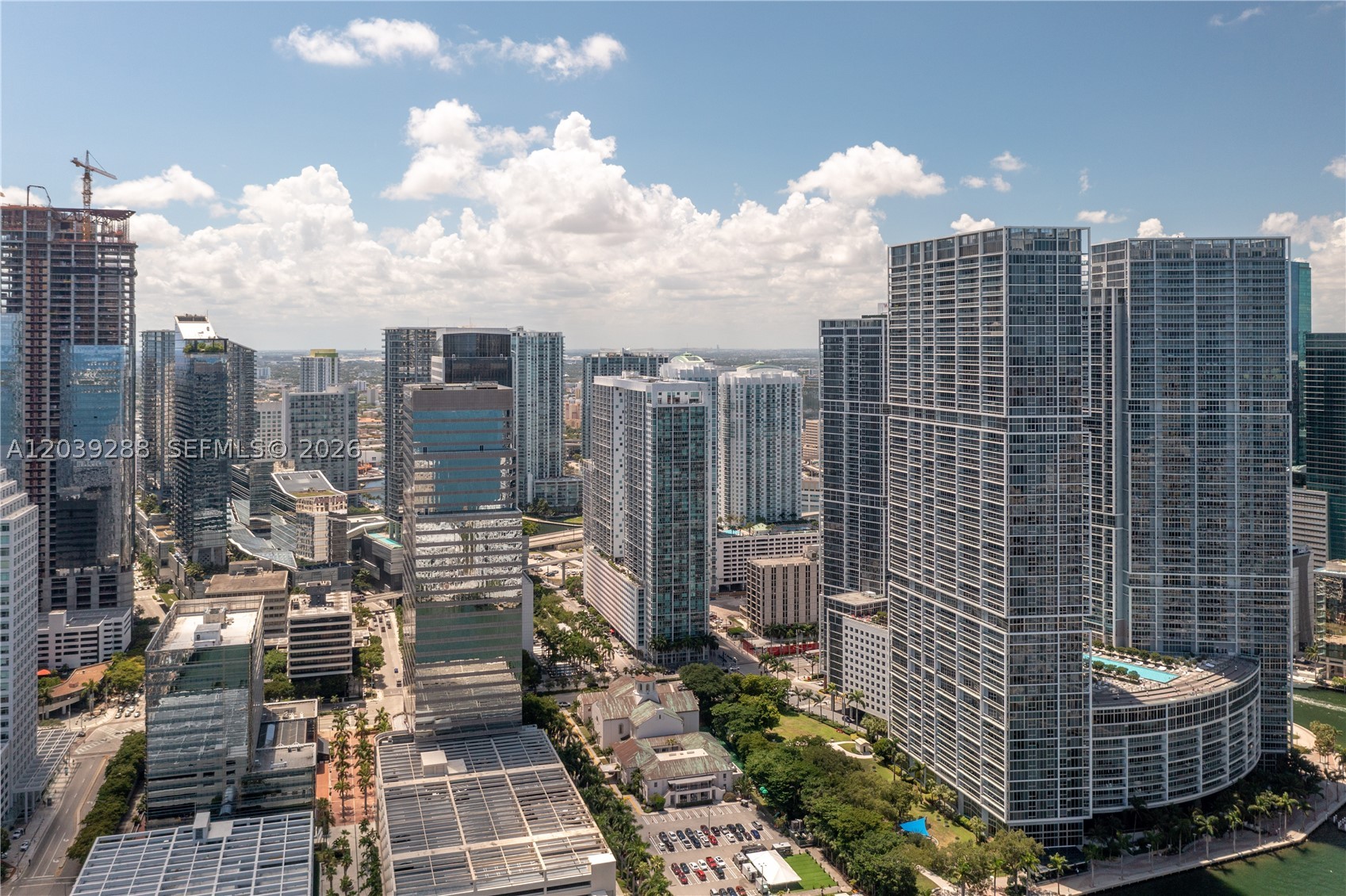 Miami FL 33131 - A12039288