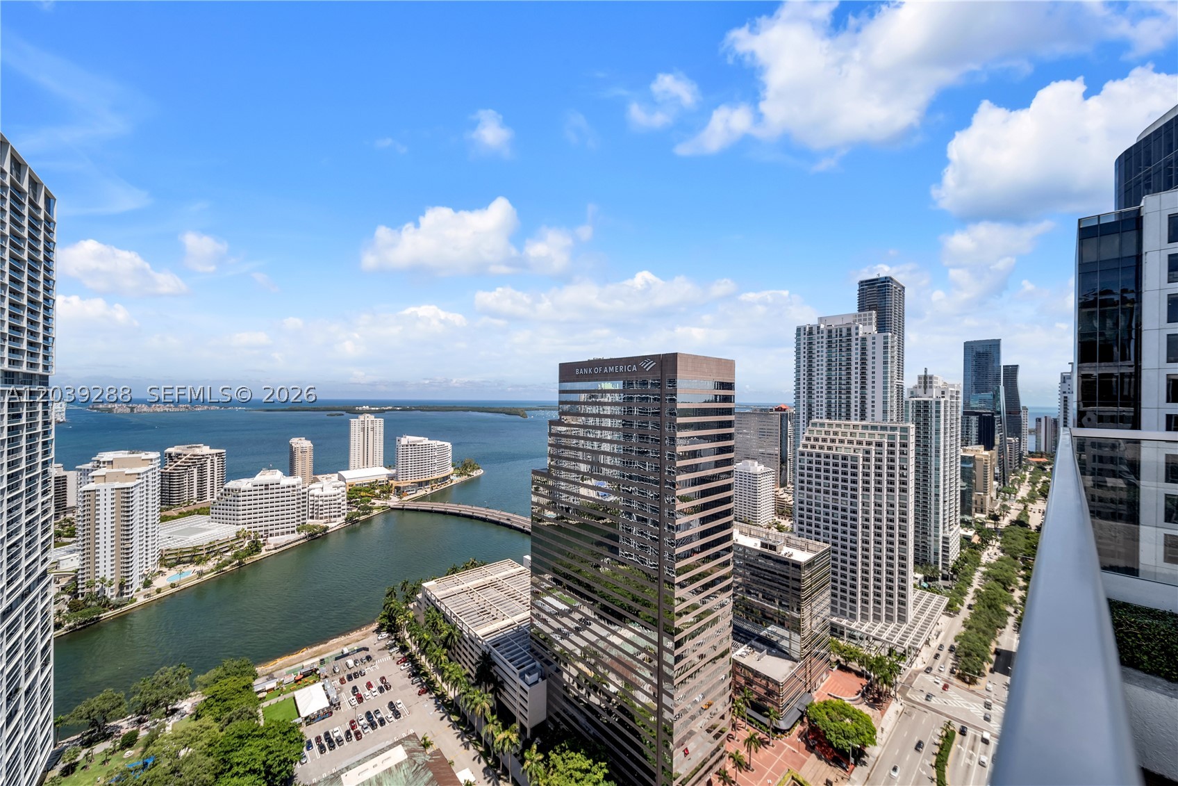 Miami FL 33131 - A12039288