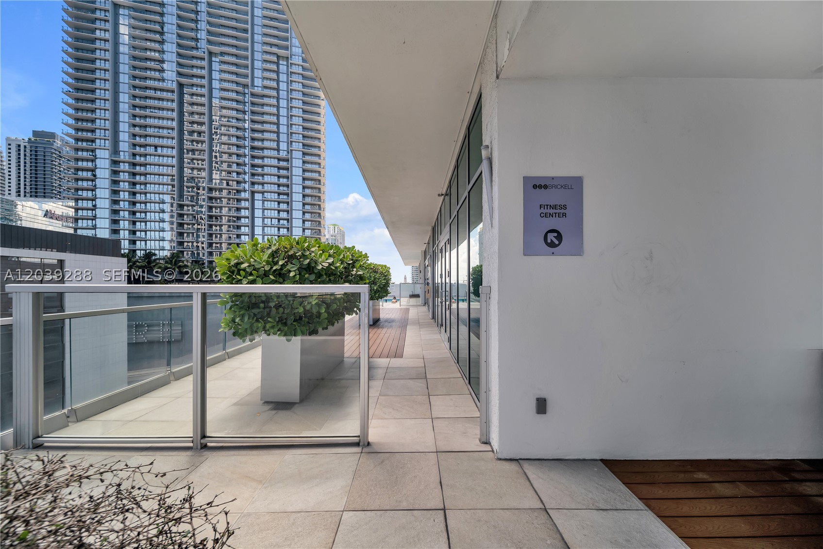 Miami FL 33131 - A12039288