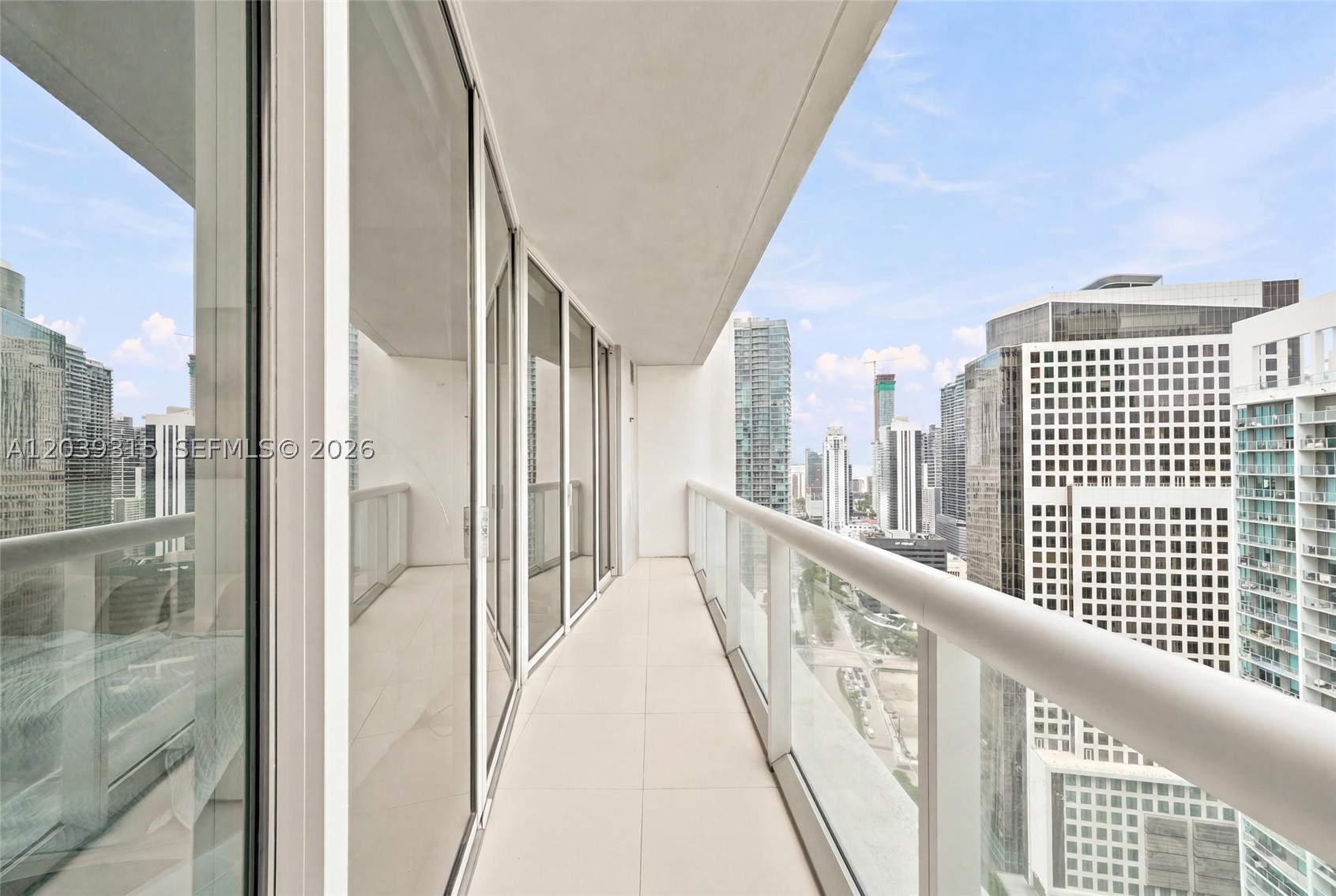 485 Brickell Ave #3707, Miami FL 33131