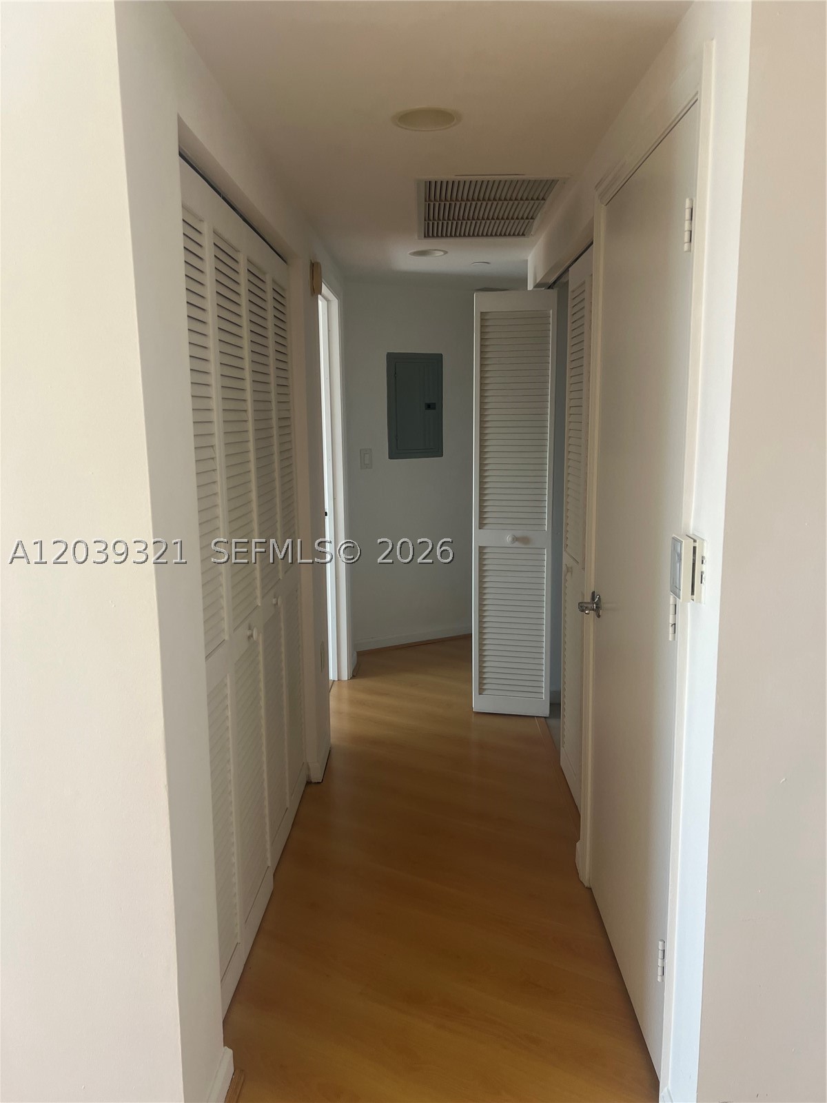 19501 W Country Club Dr #611, Aventura FL 33180