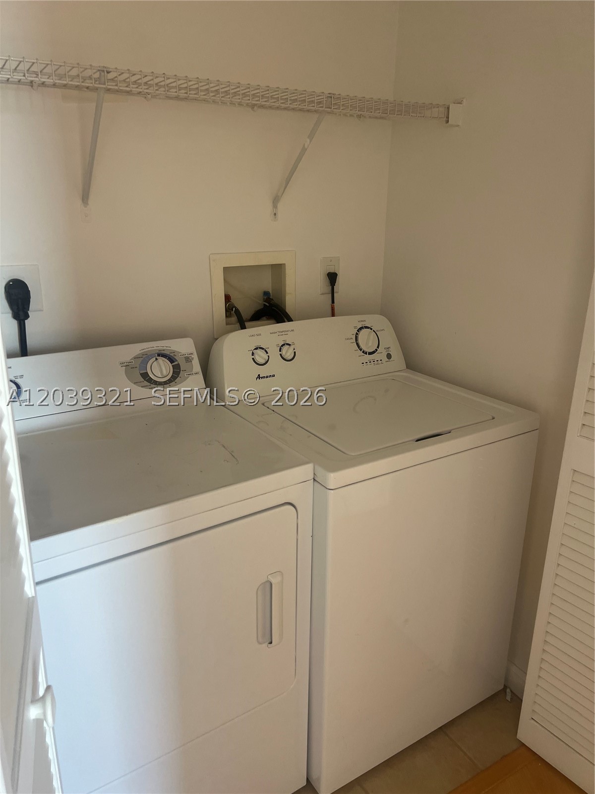 19501 W Country Club Dr #611, Aventura FL 33180