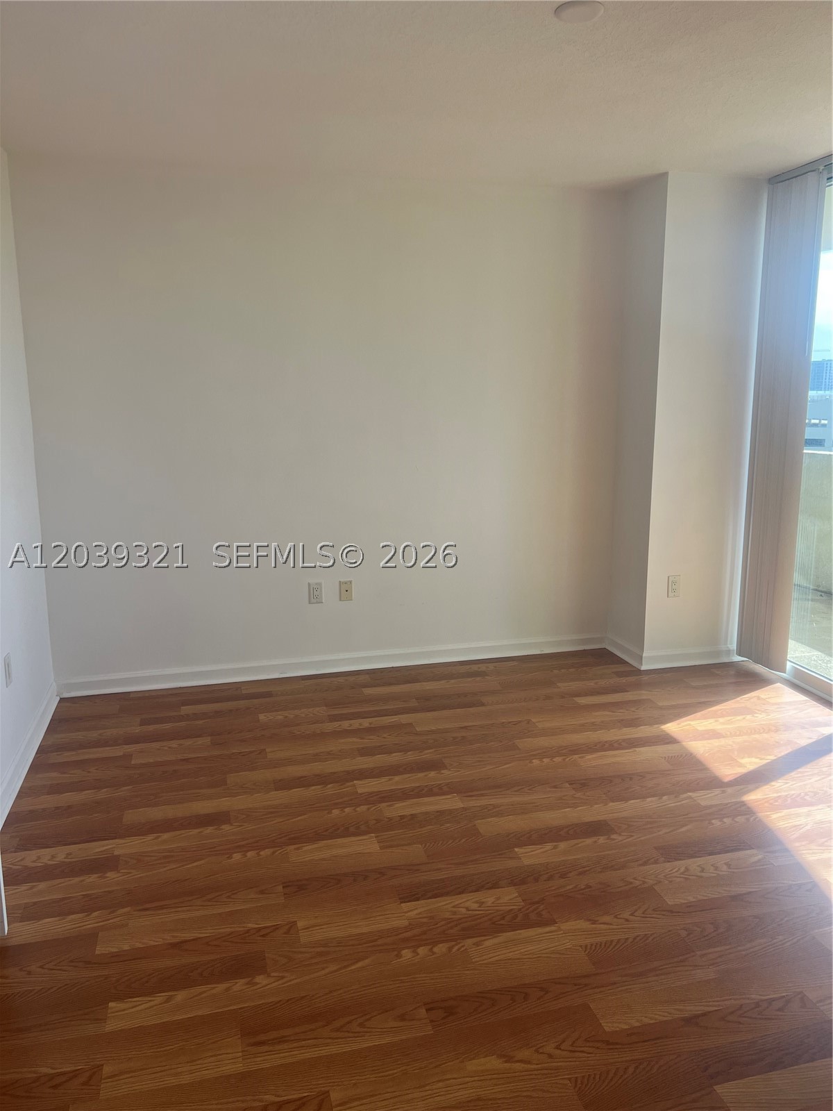19501 W Country Club Dr #611, Aventura FL 33180