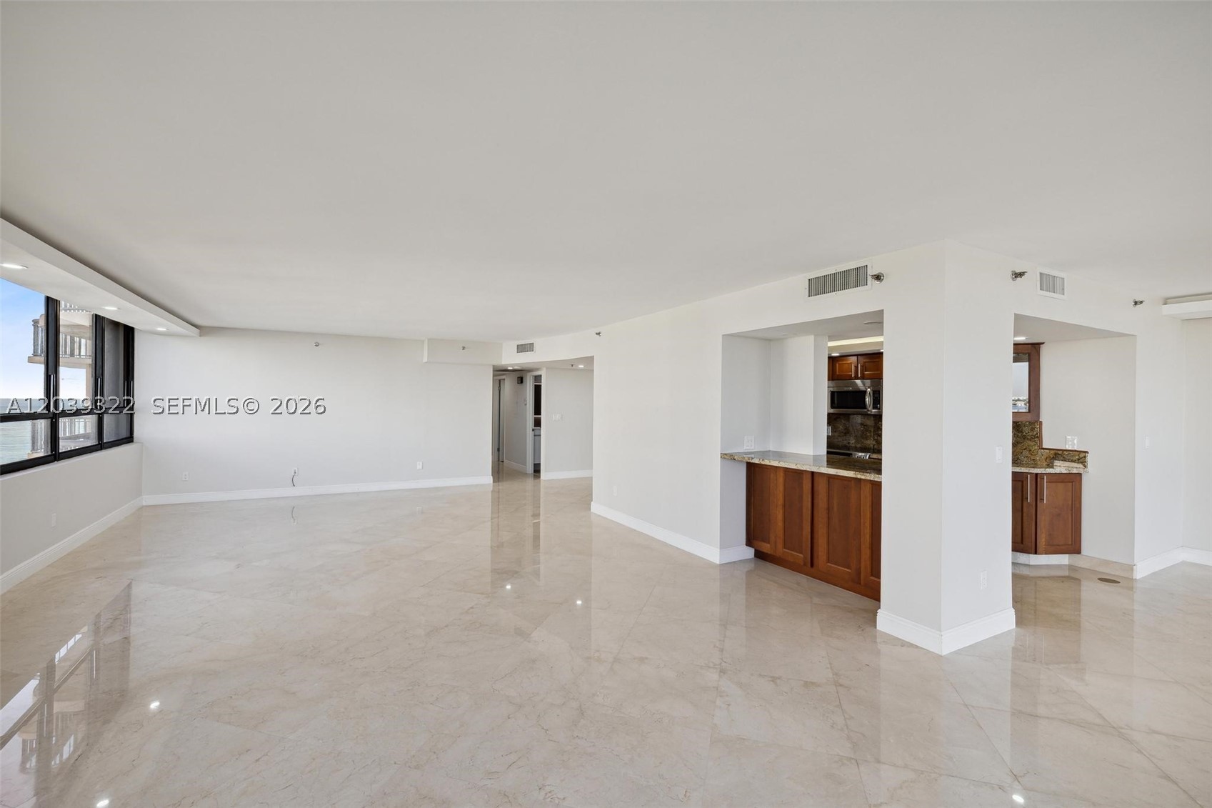 10175 Collins Ave #907, Bal Harbour FL 33154