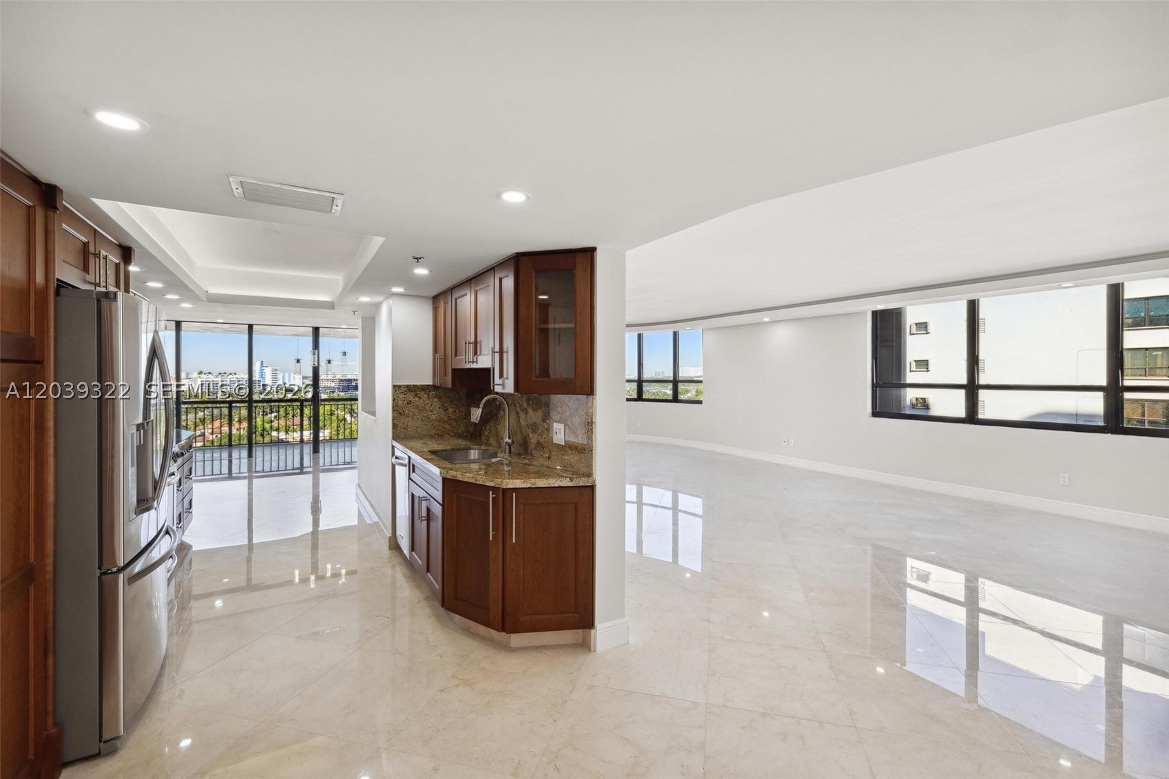 10175 Collins Ave #907, Bal Harbour FL 33154