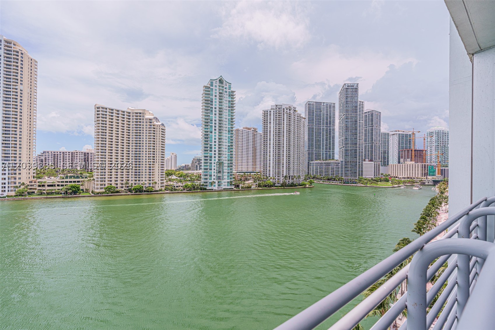 335 S Biscayne Blvd #1009, Miami FL 33131