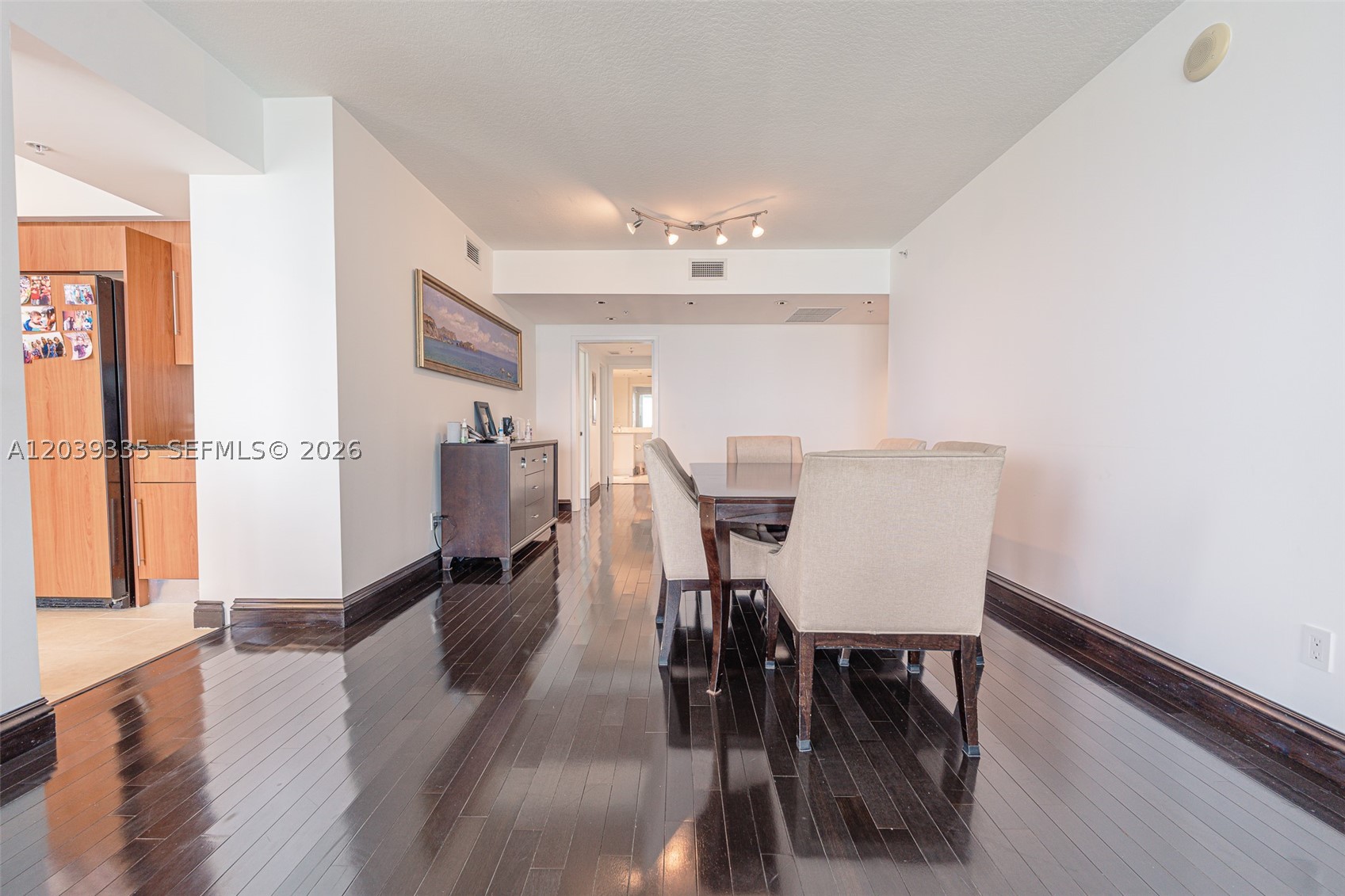 335 S Biscayne Blvd #1009, Miami FL 33131