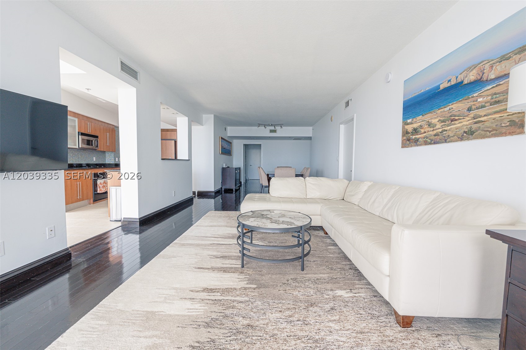 335 S Biscayne Blvd #1009, Miami FL 33131