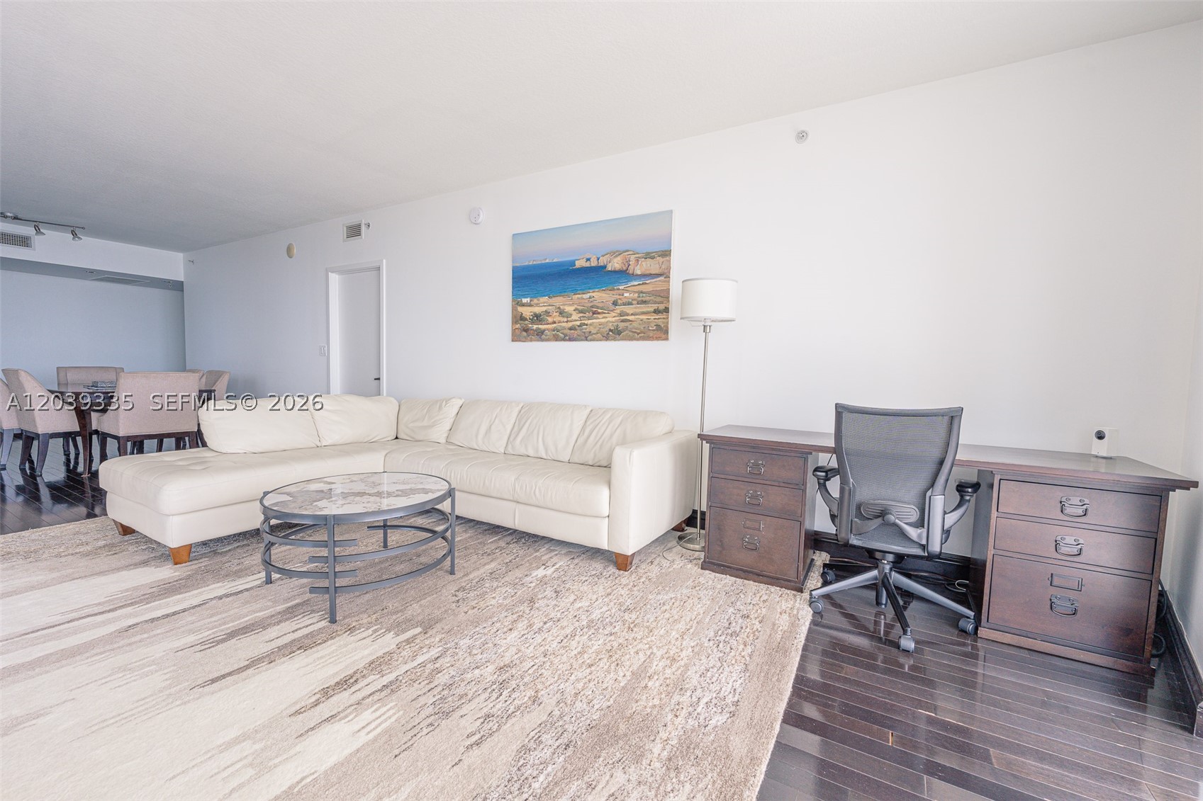 335 S Biscayne Blvd #1009, Miami FL 33131