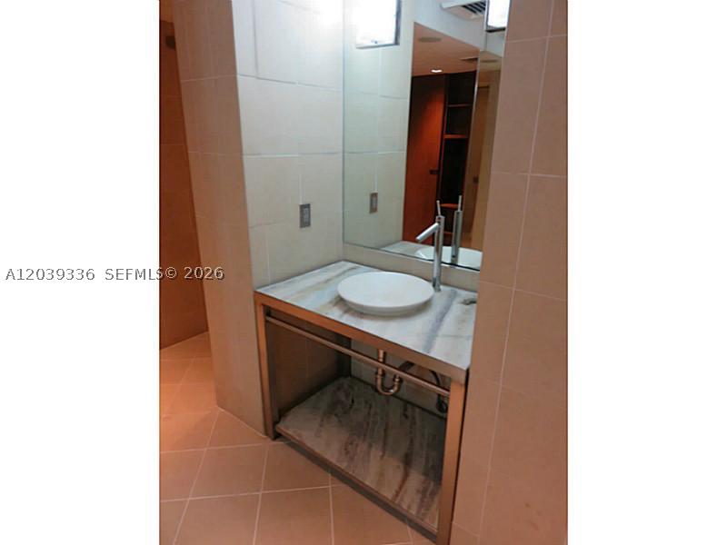 325 S BISCAYNE BLVD #4122, Miami FL 33131