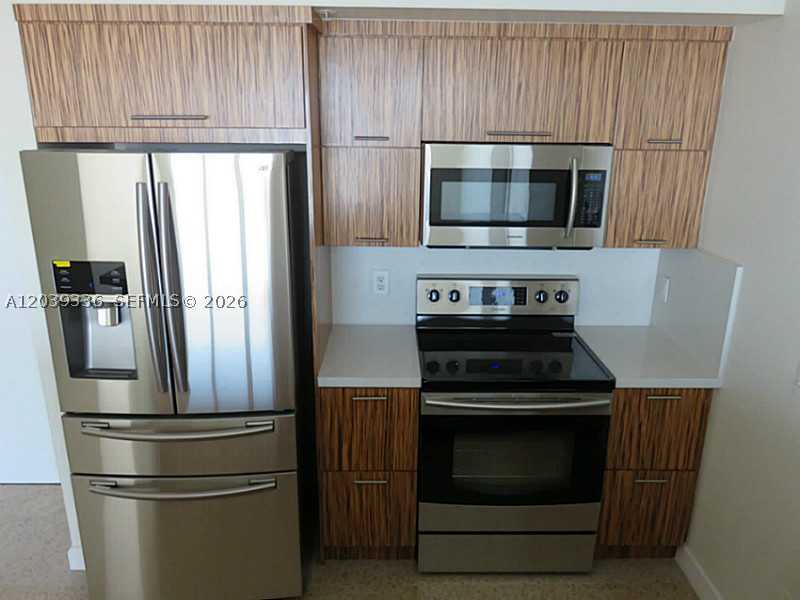 325 S BISCAYNE BLVD #4122, Miami FL 33131