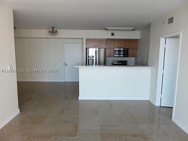 325 S BISCAYNE BLVD #4122, Miami FL 33131