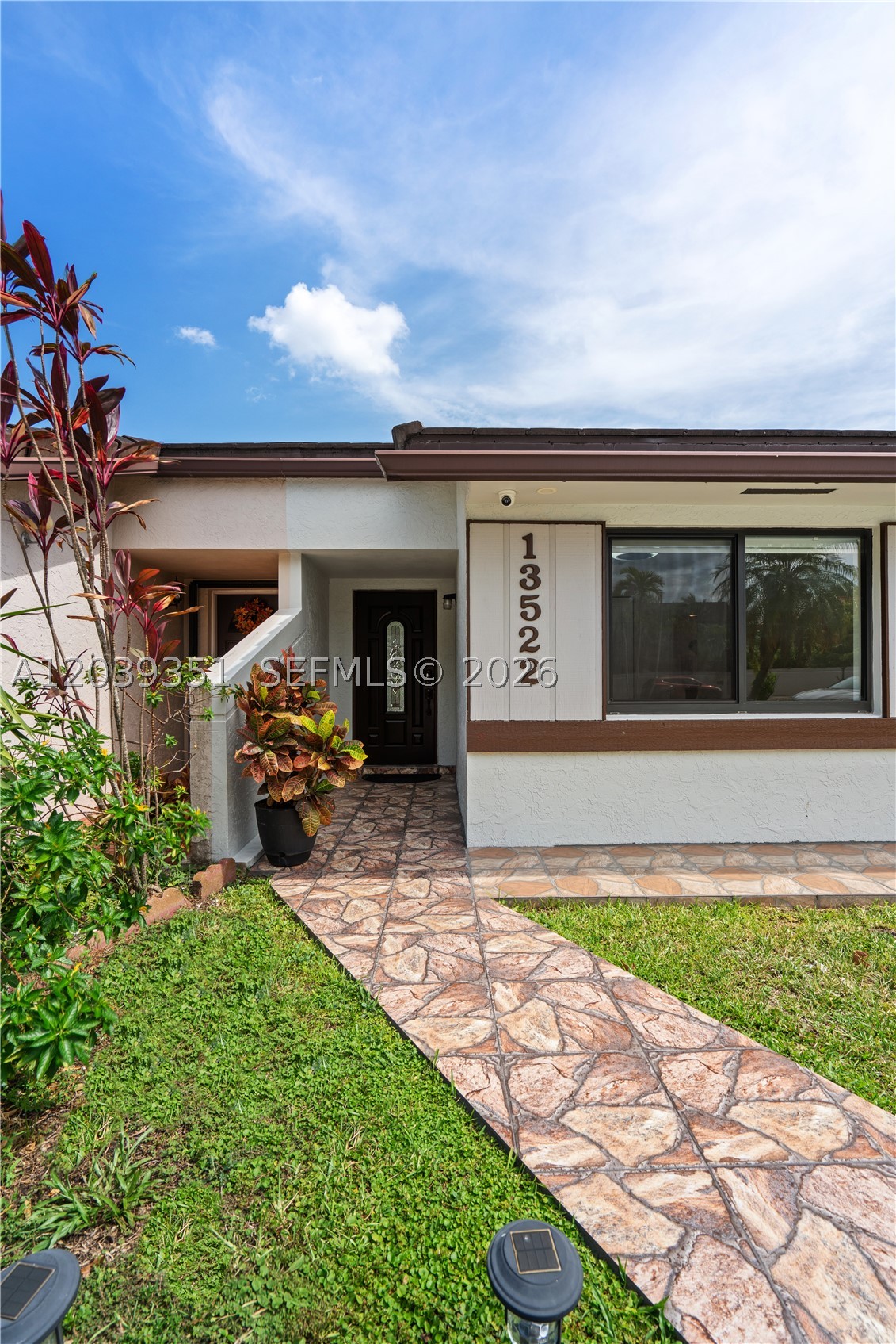 13522 SW 62nd St #H-W, Miami FL 33183