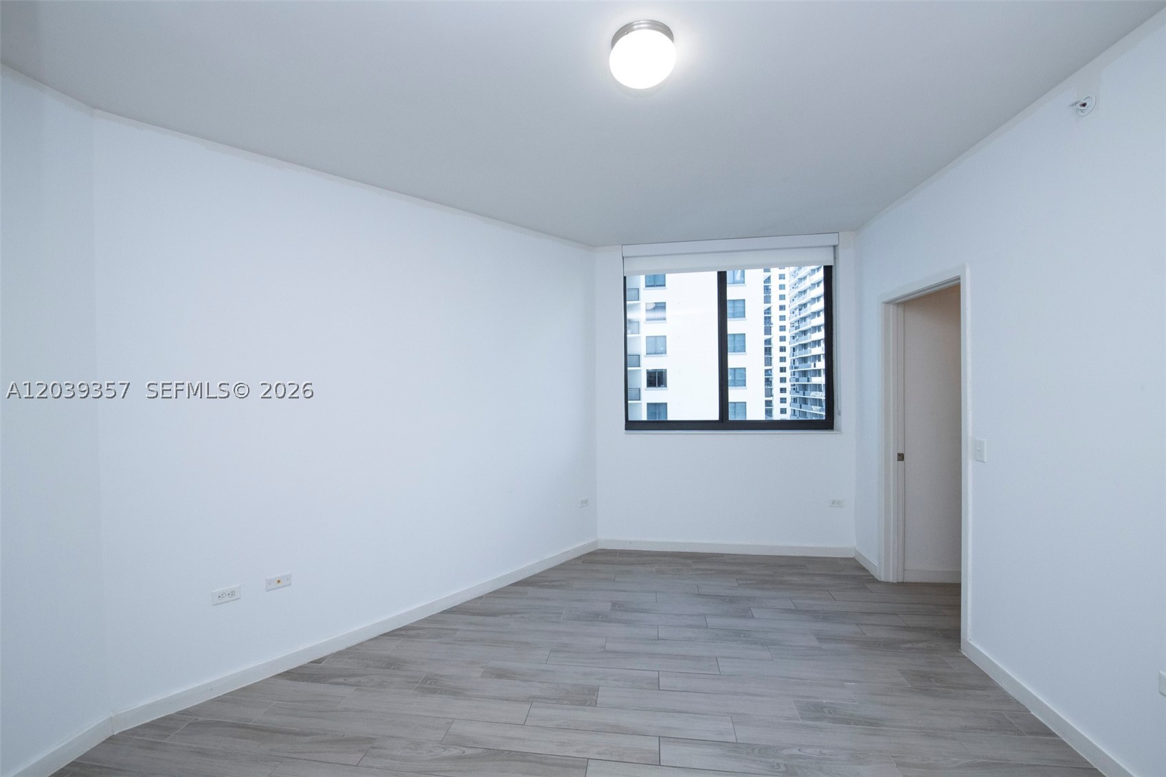 999 SW 1st Ave #2402, Miami FL 33130