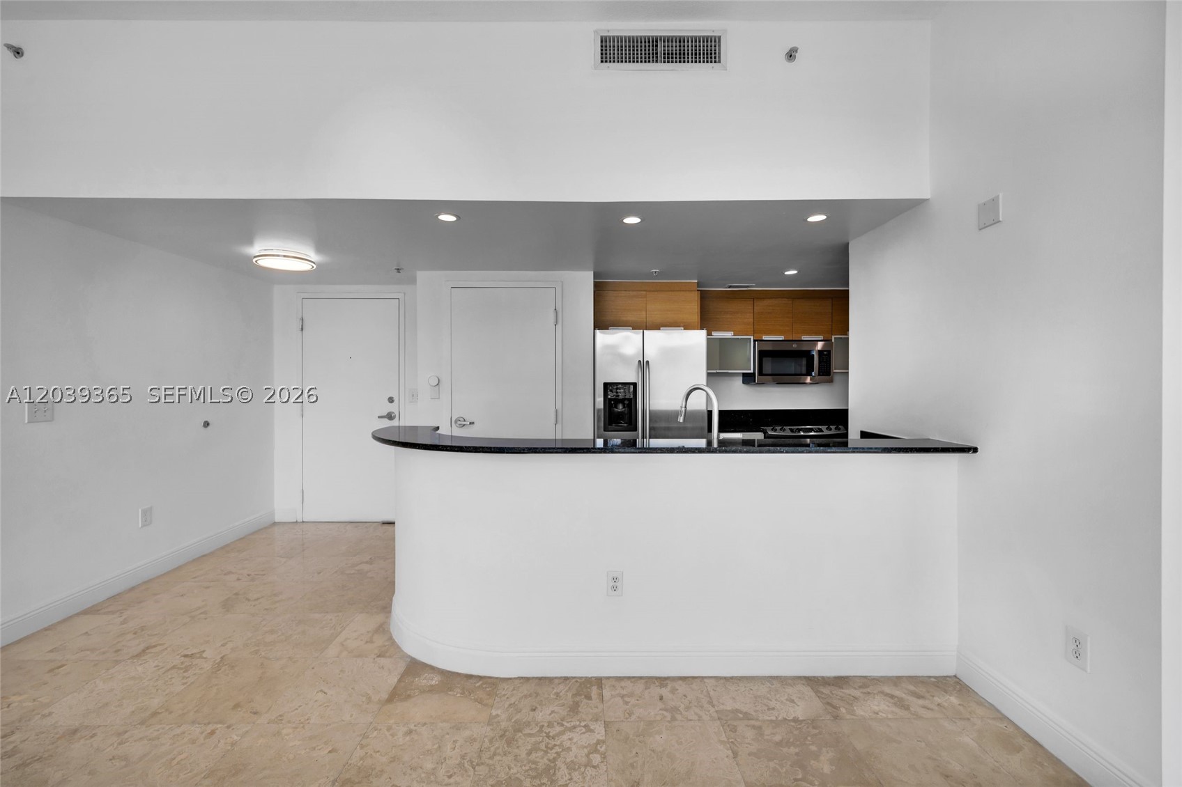 1881 79th St Cswy #2106-1, North Bay Village FL 33141