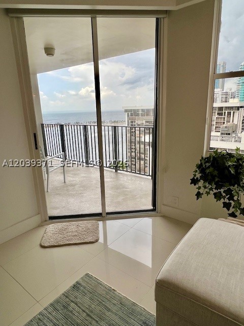 1901 BRICKELL AV #B2405, Miami FL 33129