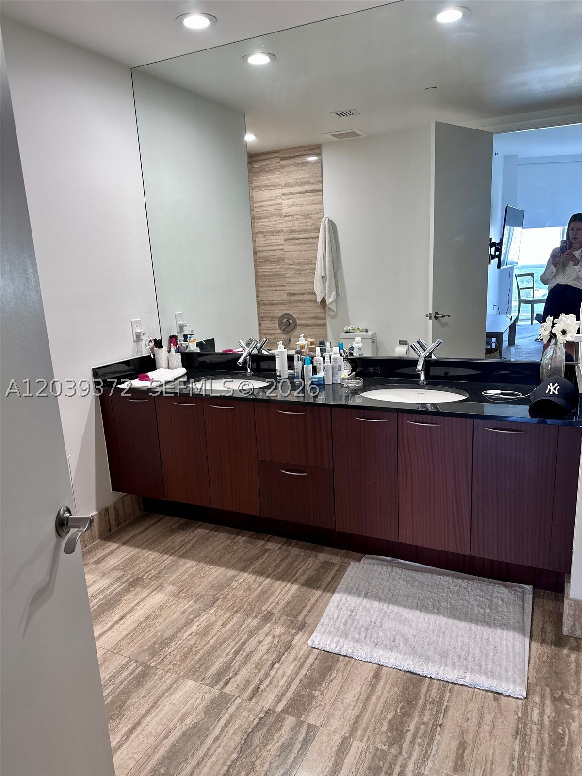 15811 Collins Ave #1505, Sunny Isles Beach FL 33160