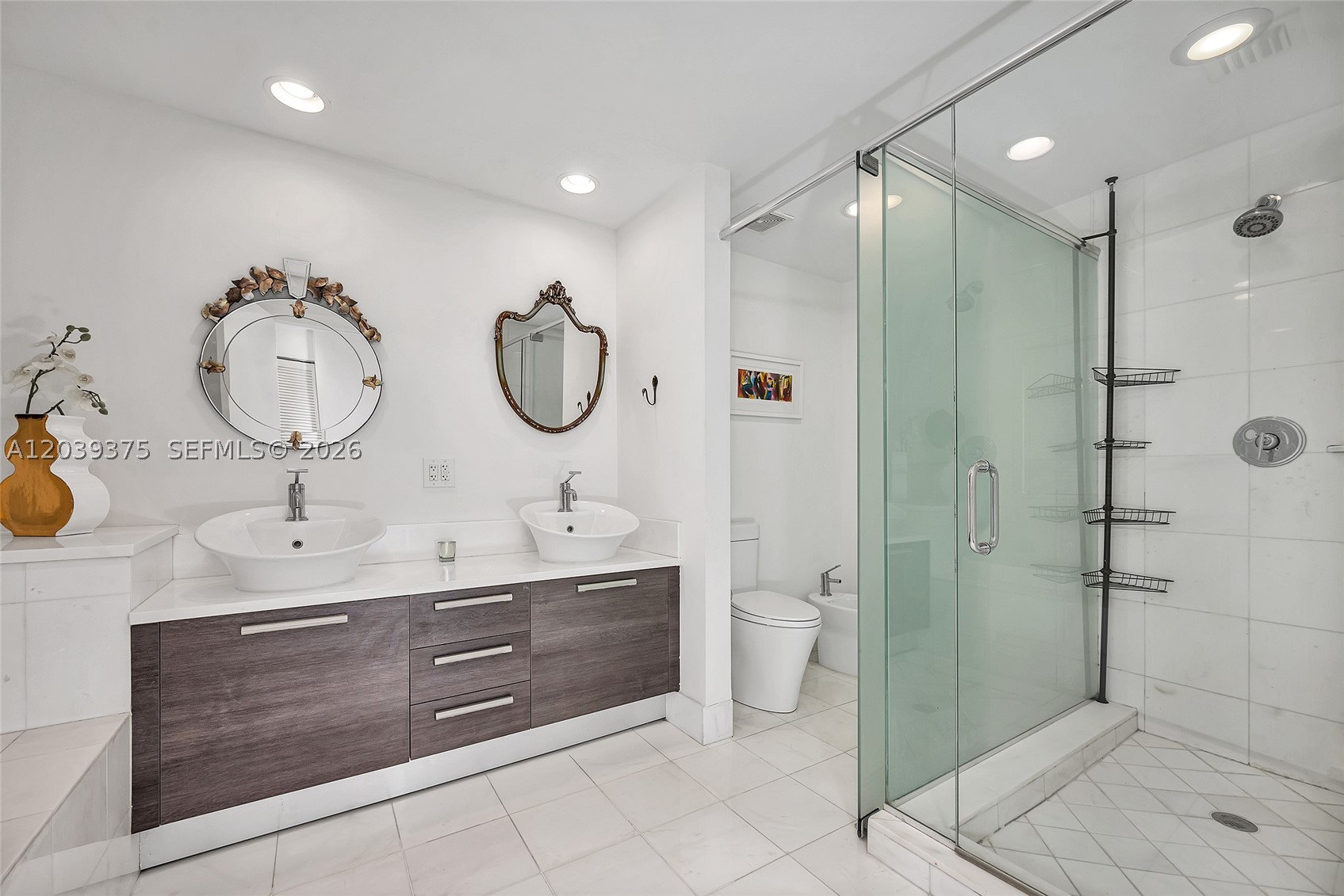 2950 NE 188th St #303, Aventura FL 33180