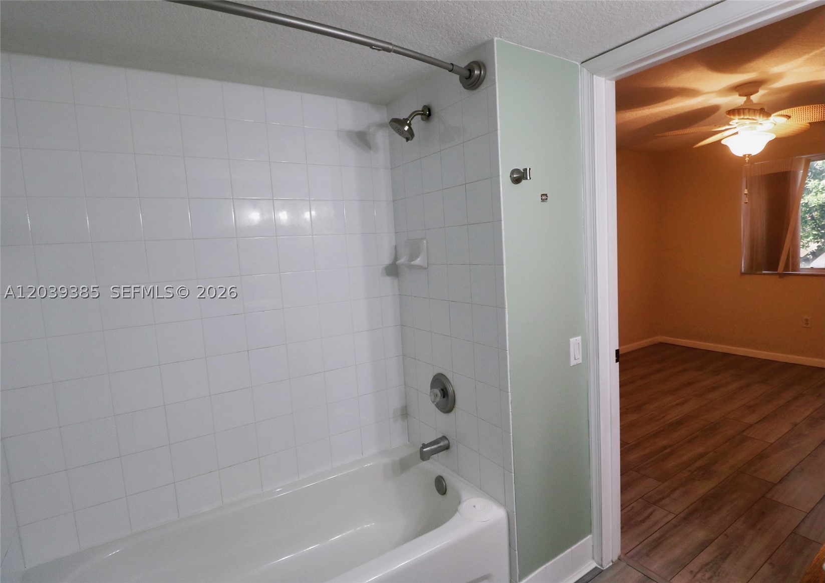 3486 Briar Bay Blvd #101, West Palm Beach FL 33411