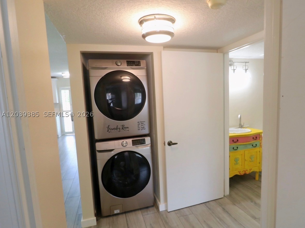 3486 Briar Bay Blvd #101, West Palm Beach FL 33411