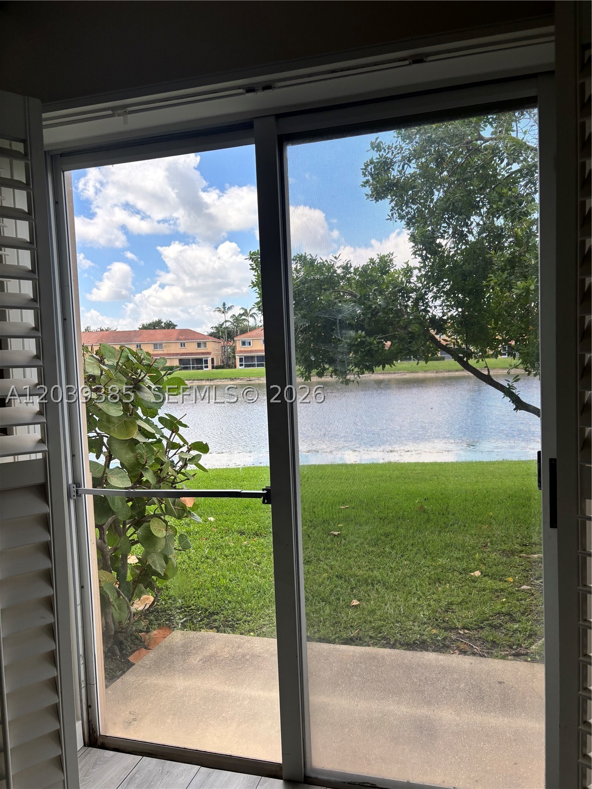 3486 Briar Bay Blvd #101, West Palm Beach FL 33411