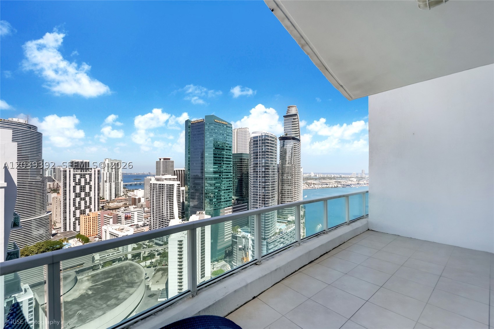 41 SE 5th St #2409, Miami FL 33131