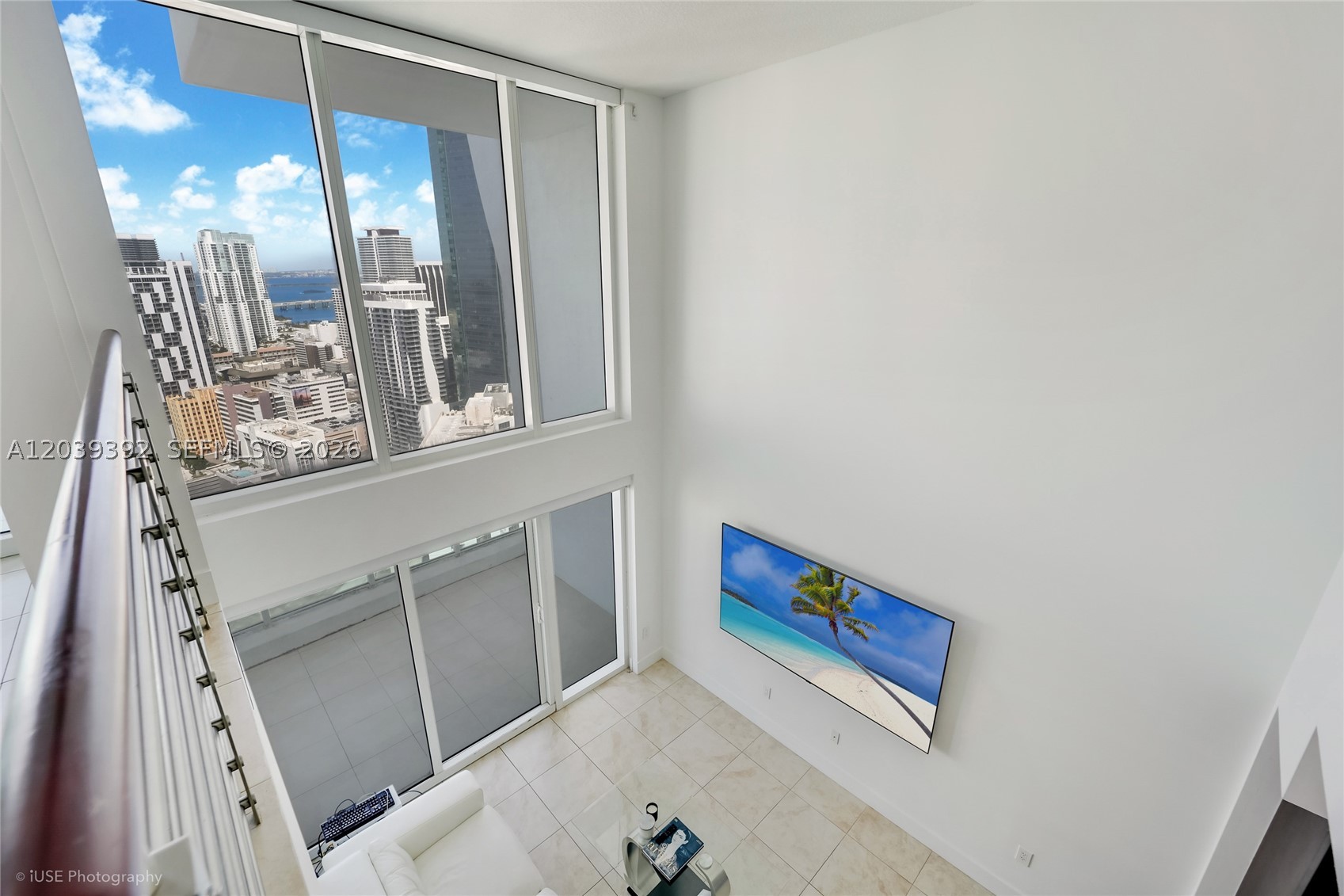 41 SE 5th St #2409, Miami FL 33131