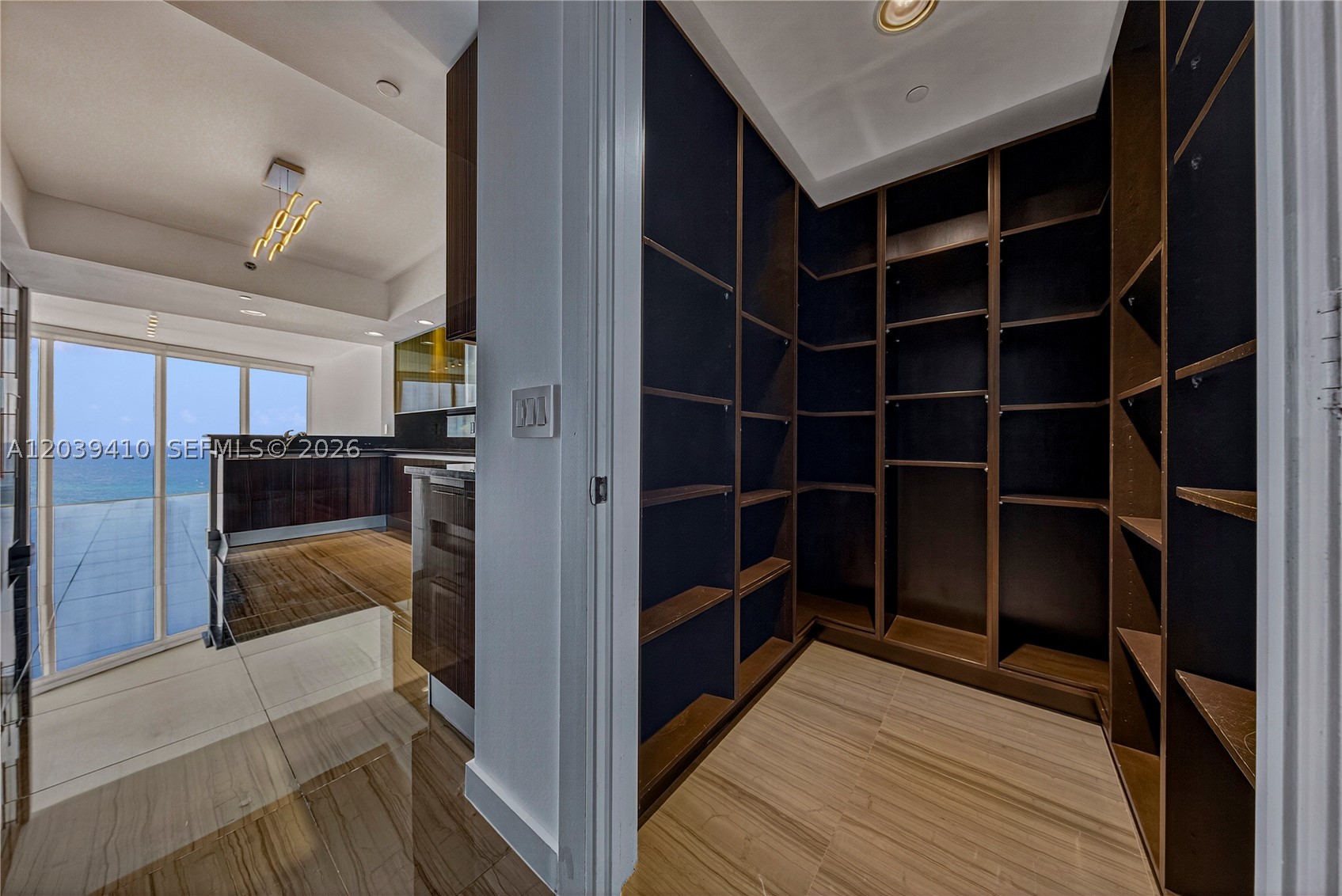 2711 S OCEAN DR #3102, Hollywood FL 33024