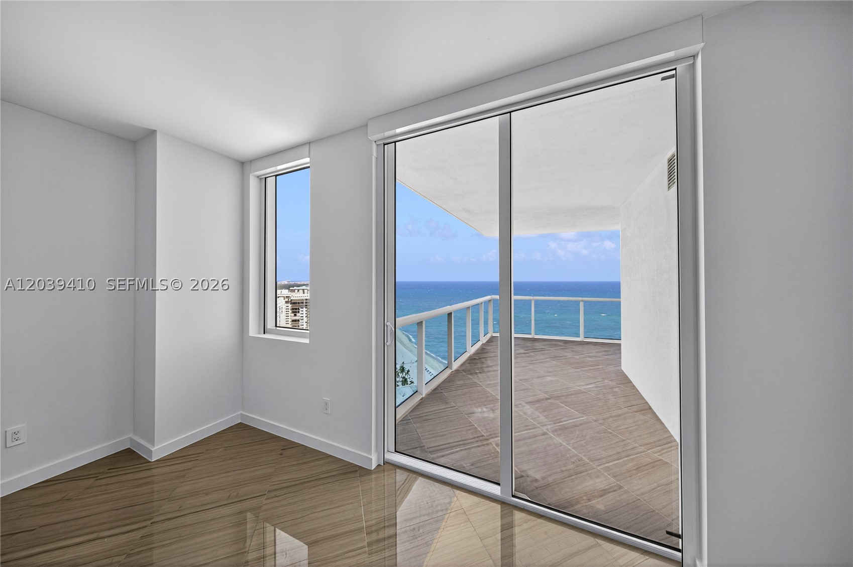 2711 S OCEAN DR #3102, Hollywood FL 33024