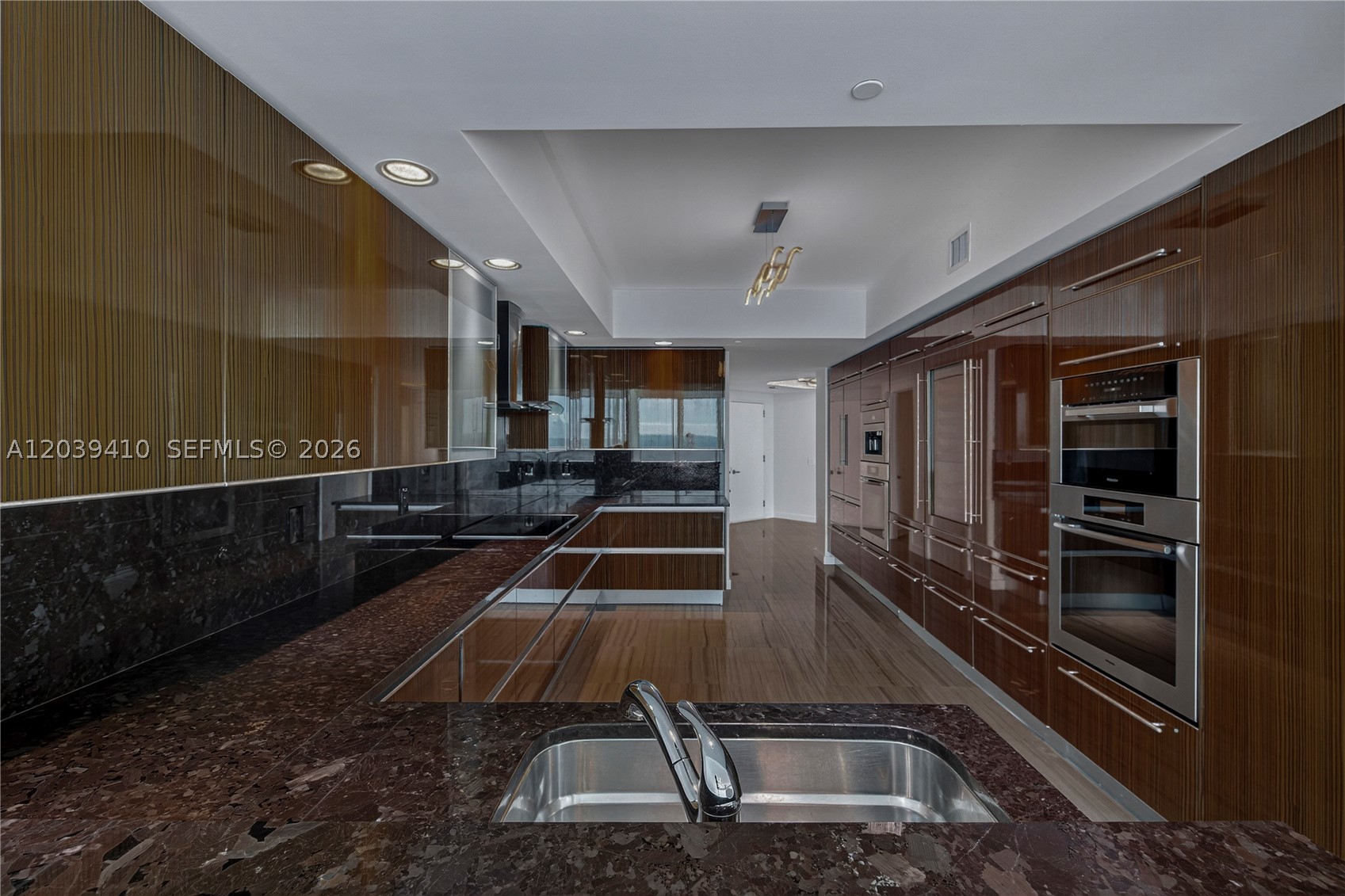 2711 S OCEAN DR #3102, Hollywood FL 33024
