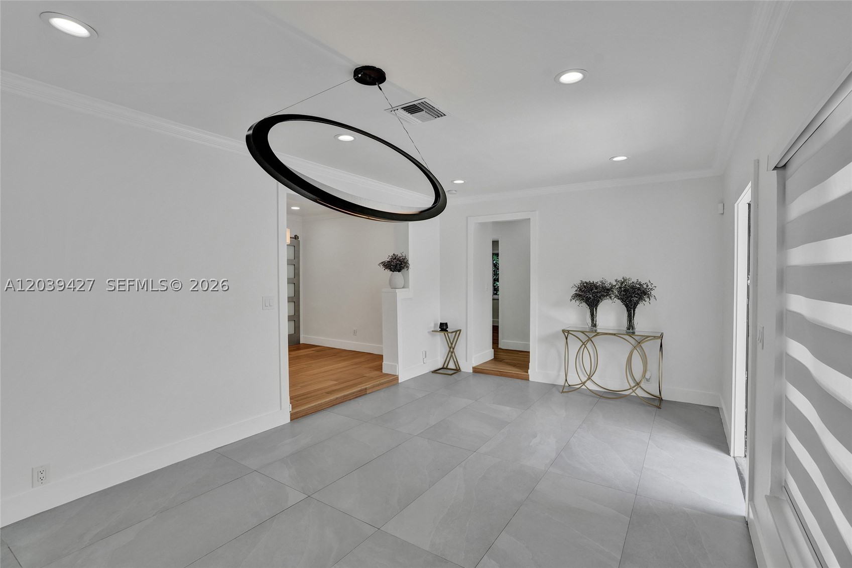 213 NE 43rd St #213, Miami FL 33137