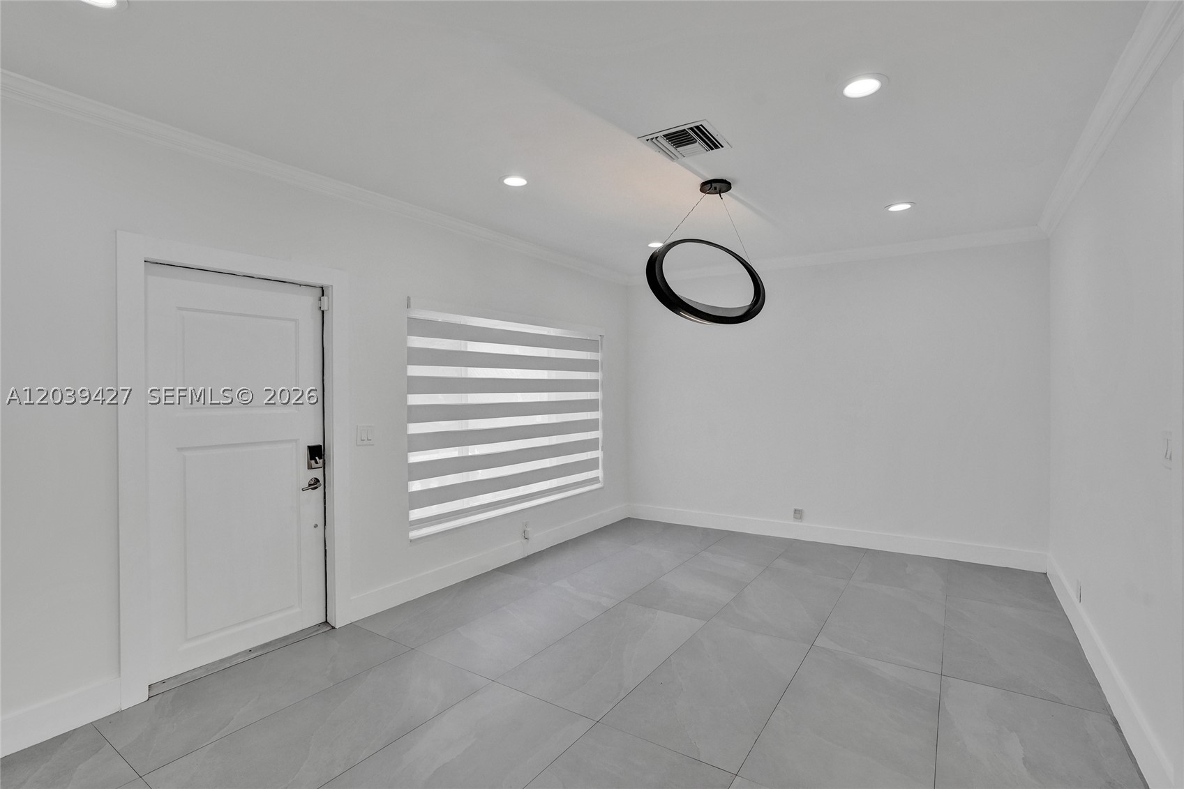 213 NE 43rd St #213, Miami FL 33137