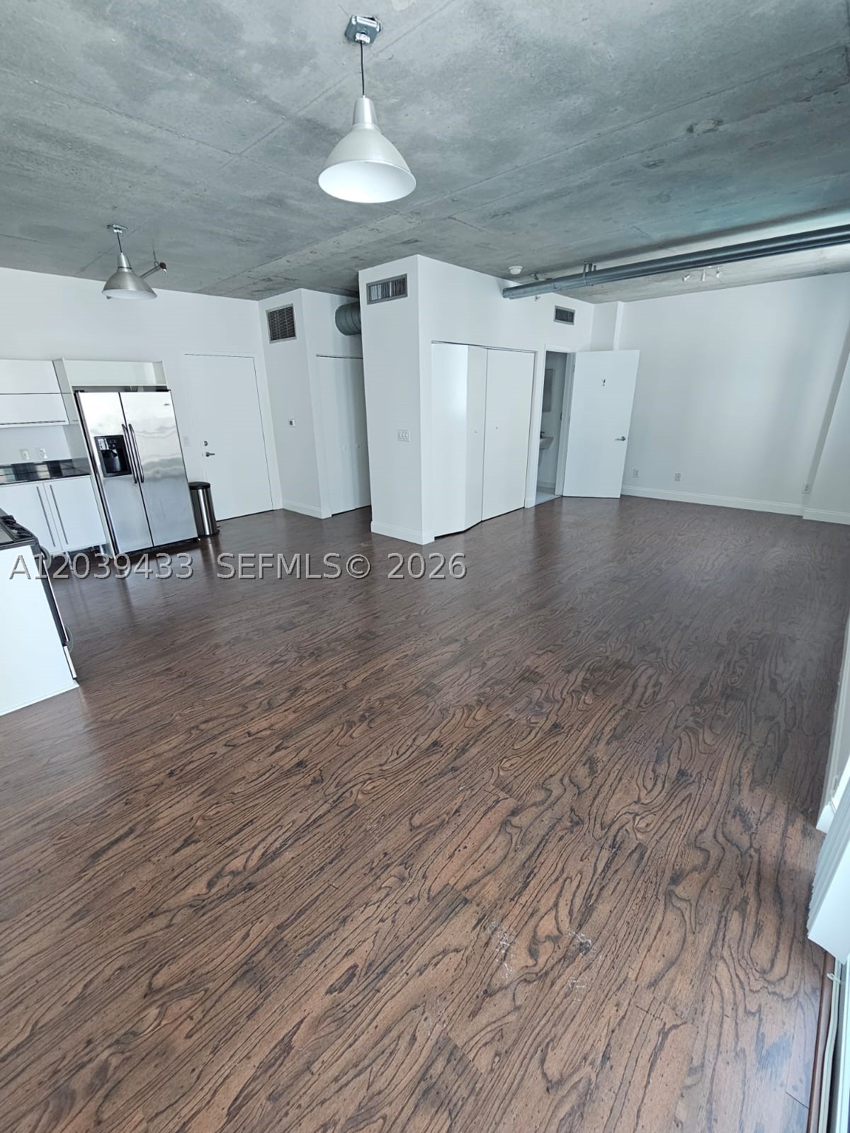 690 SW 1st Ct #1130, Miami FL 33130