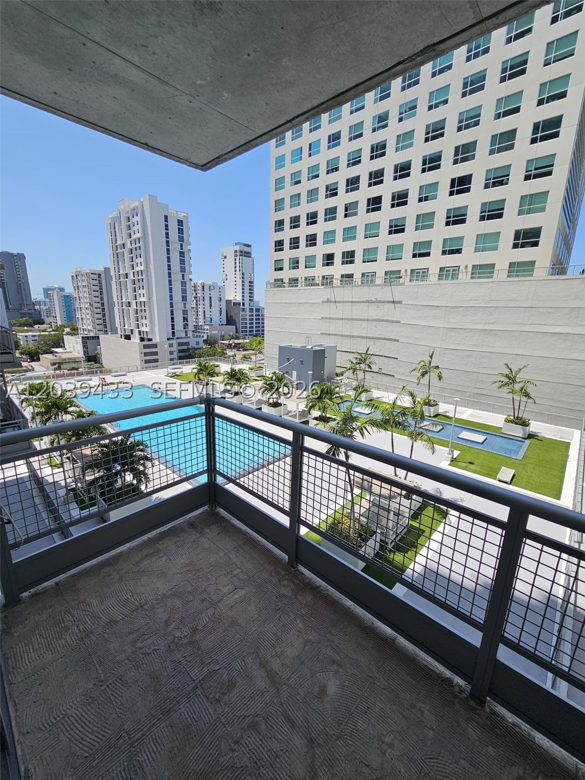 690 SW 1st Ct #1130, Miami FL 33130