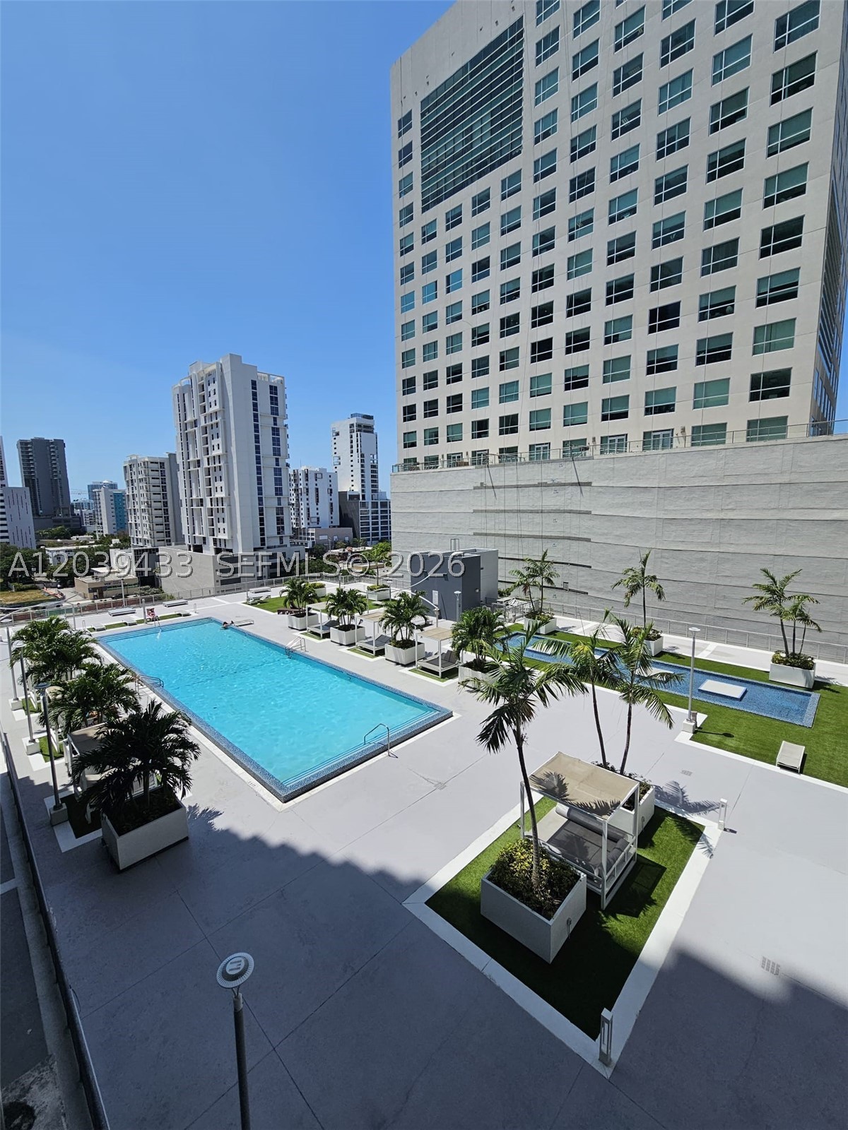 690 SW 1st Ct #1130, Miami FL 33130