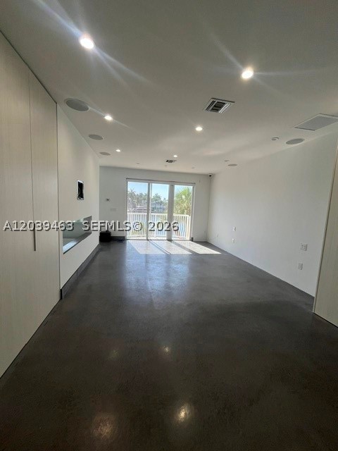 21025 NE 38th #81, Aventura FL 33180