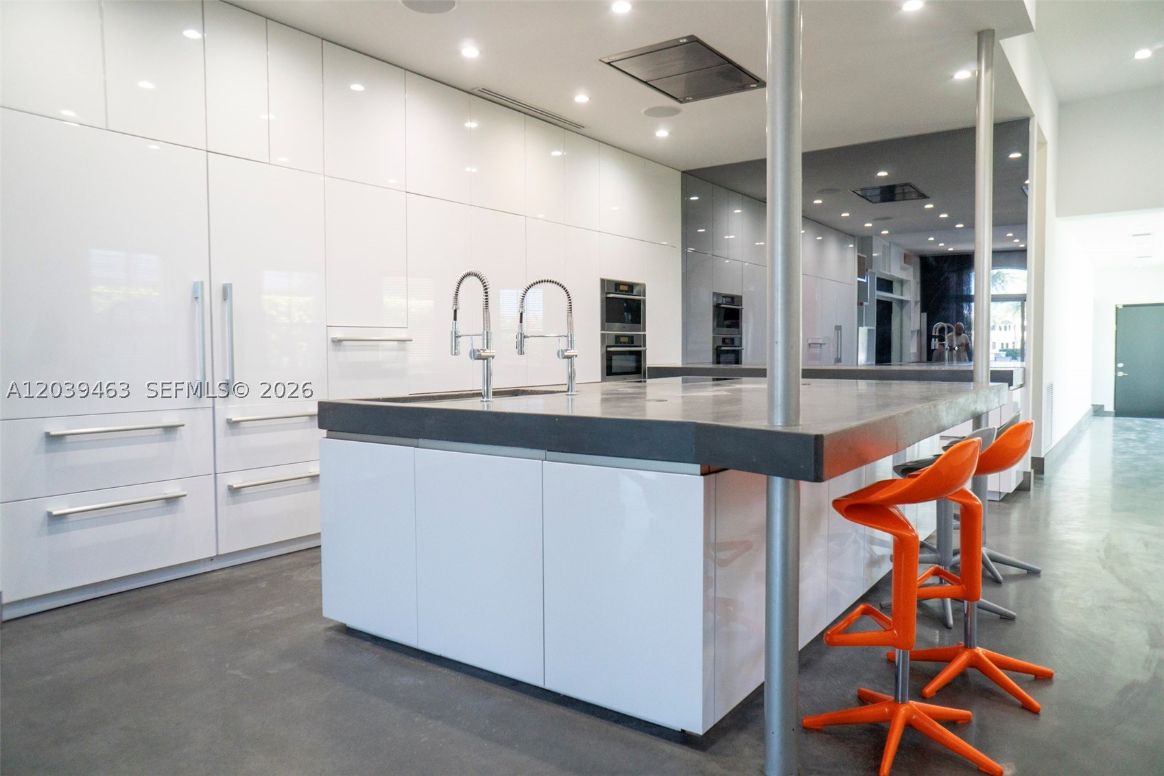21025 NE 38th #81, Aventura FL 33180