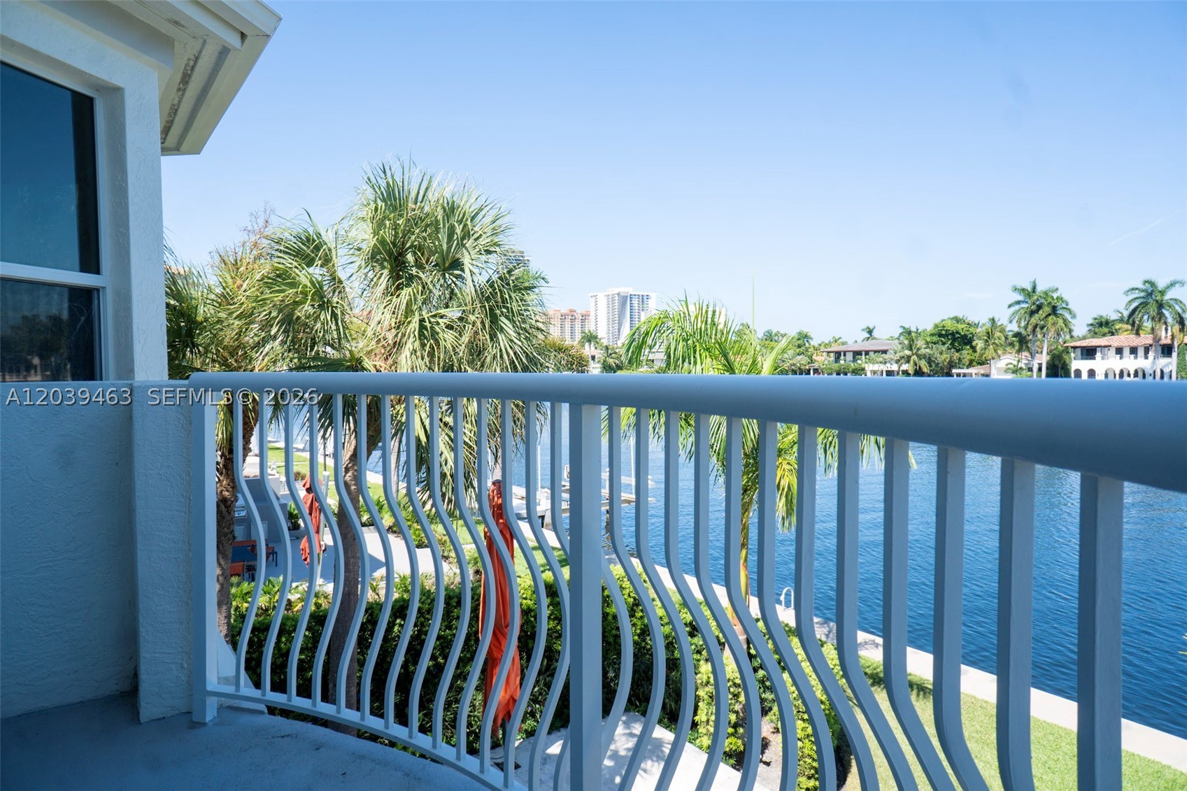 21025 NE 38th #81, Aventura FL 33180