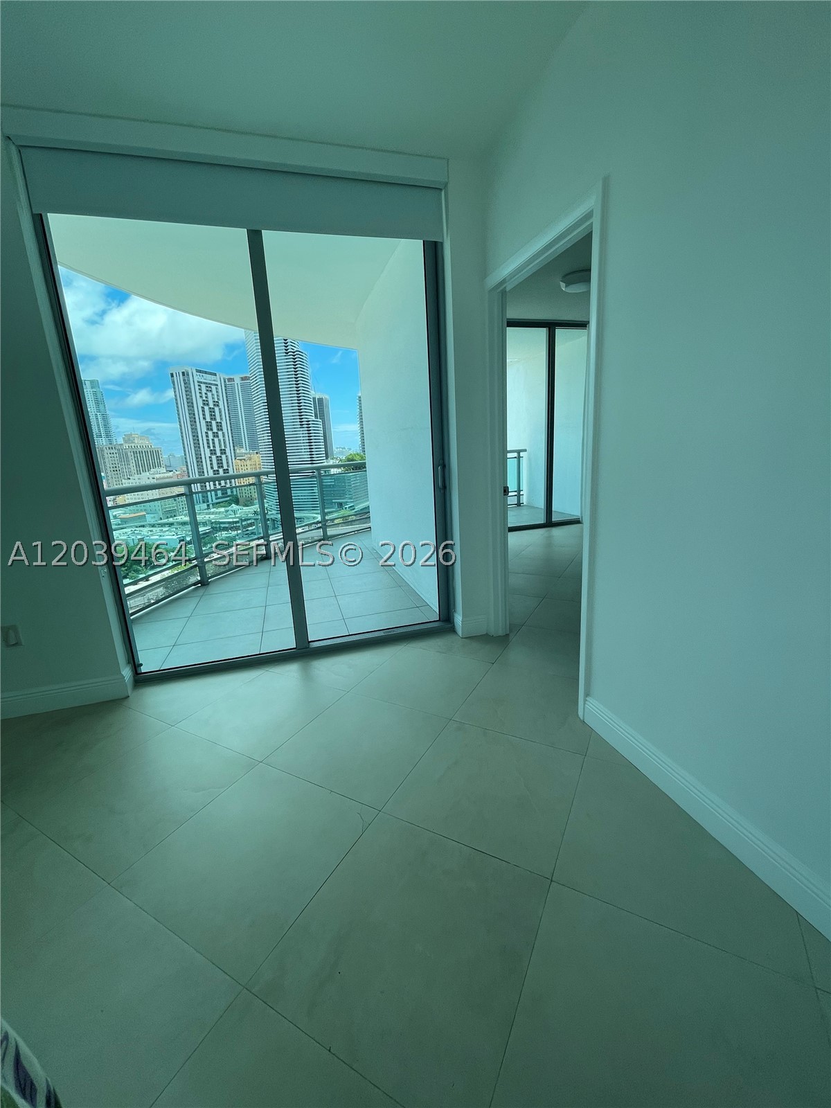 350 S Miami Ave #1913, Miami FL 33130