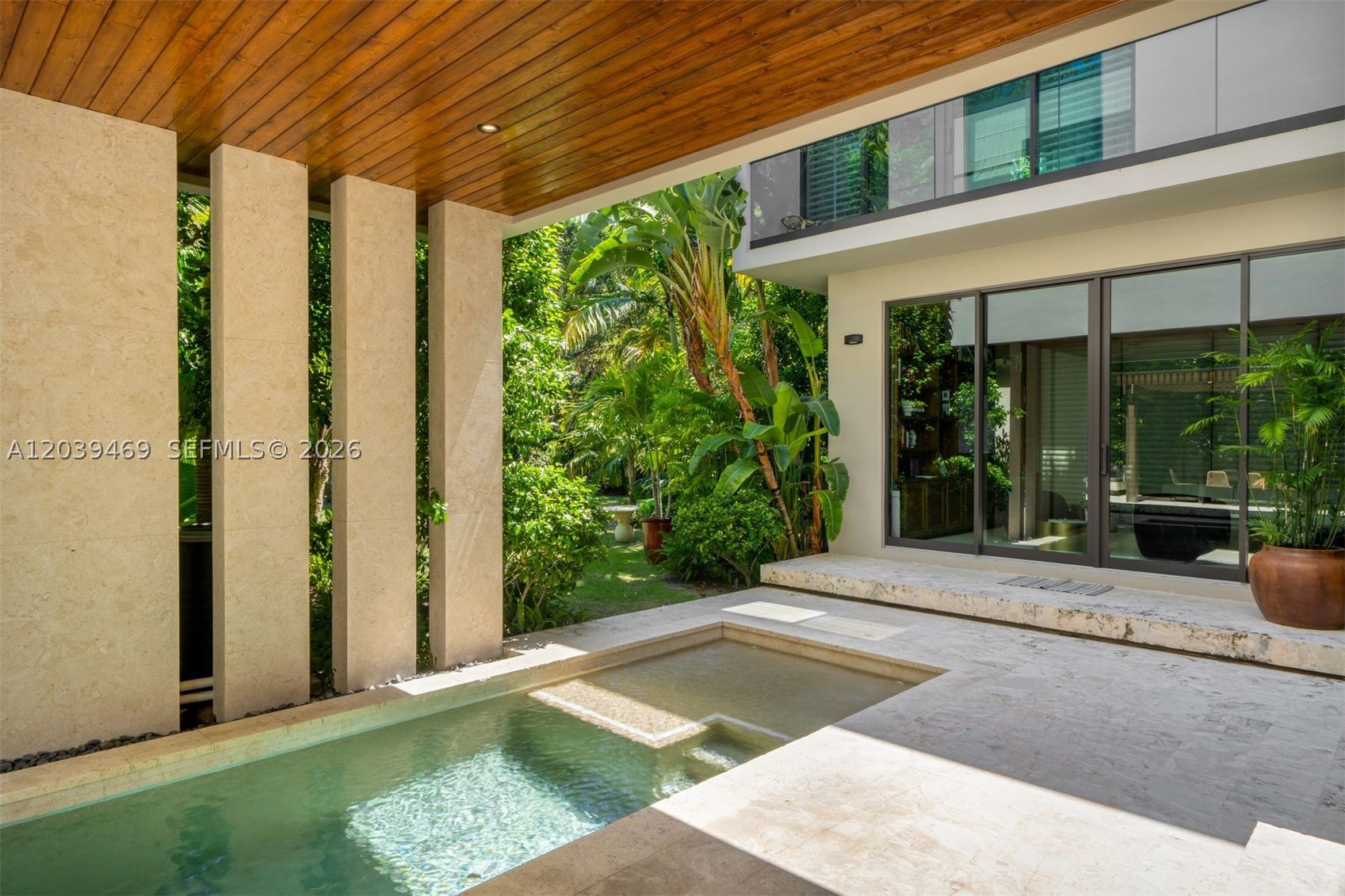 7851 SW 48th Pl, Miami FL 33143