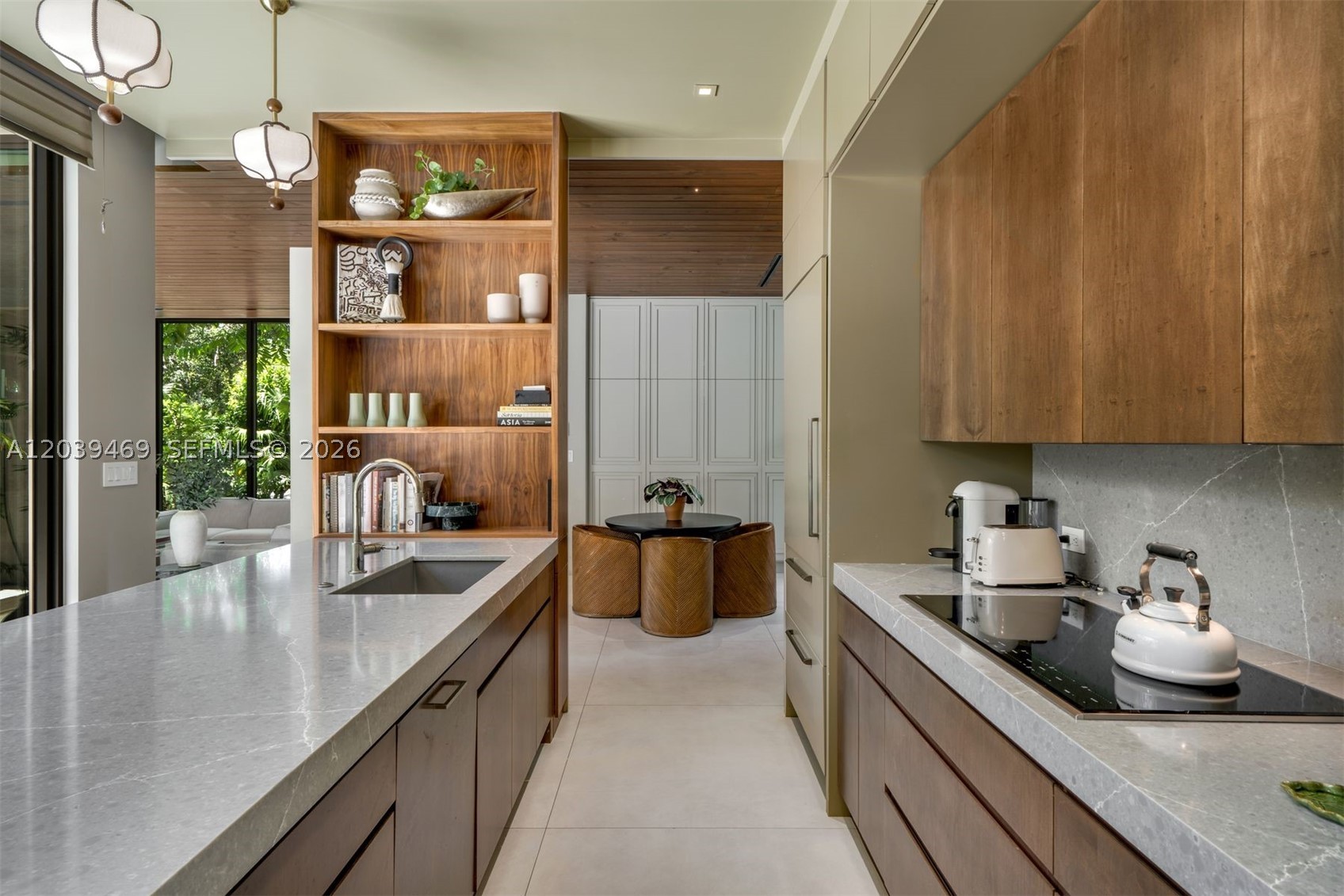 7851 SW 48th Pl, Miami FL 33143