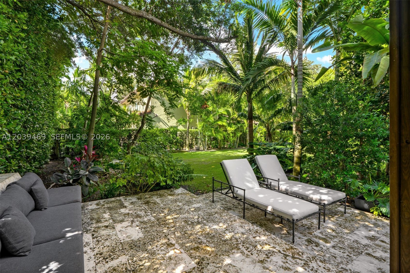 7851 SW 48th Pl, Miami FL 33143
