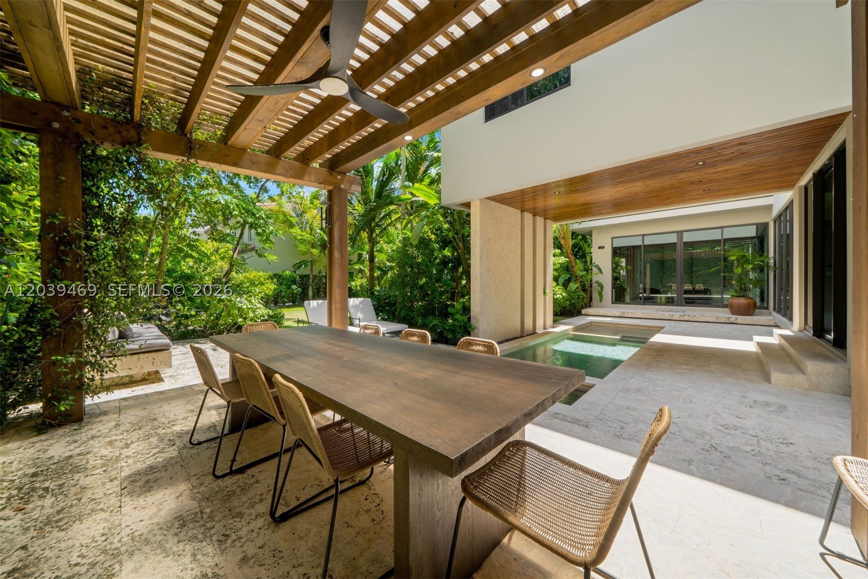 7851 SW 48th Pl, Miami FL 33143