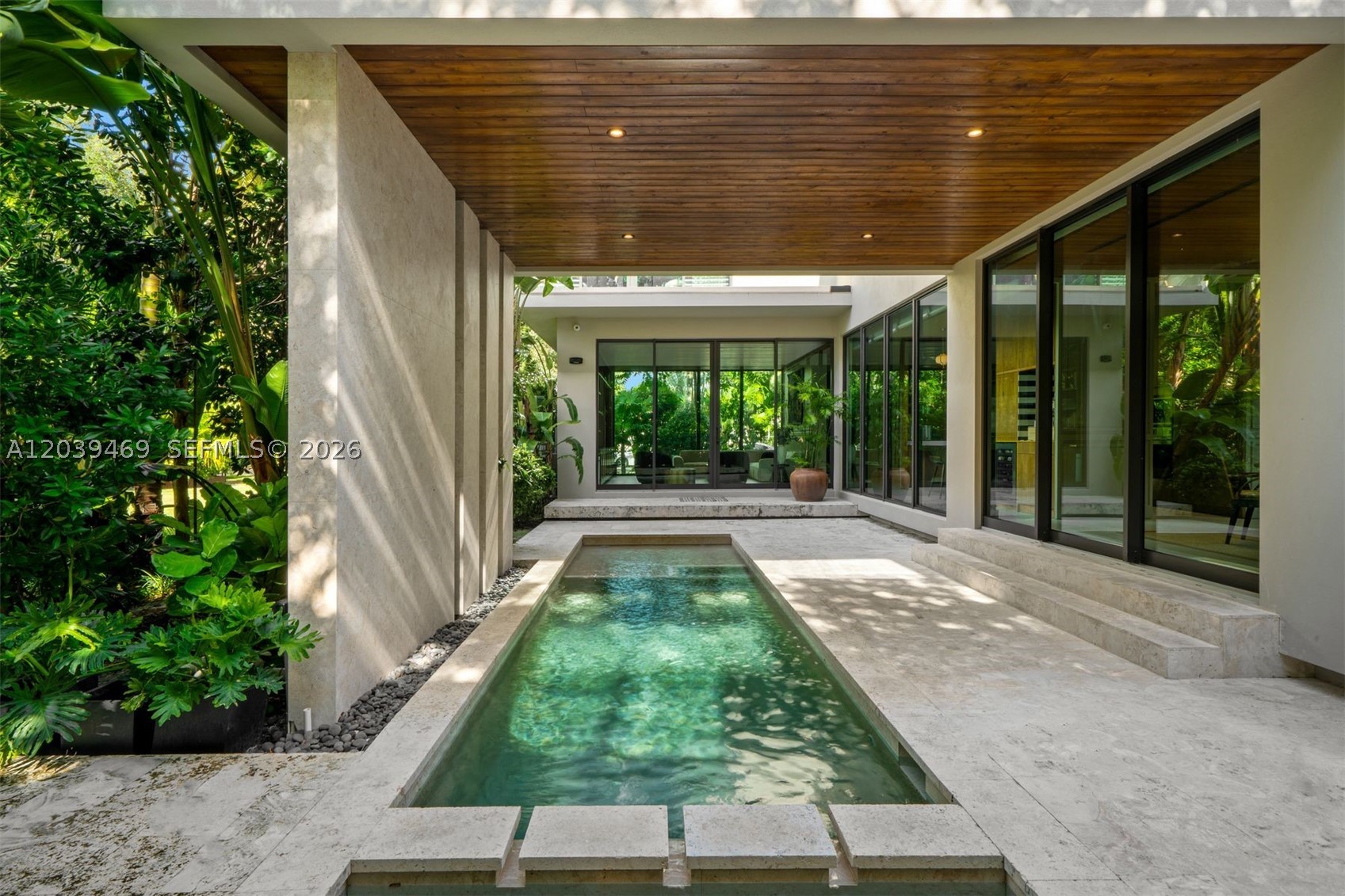 7851 SW 48th Pl, Miami FL 33143