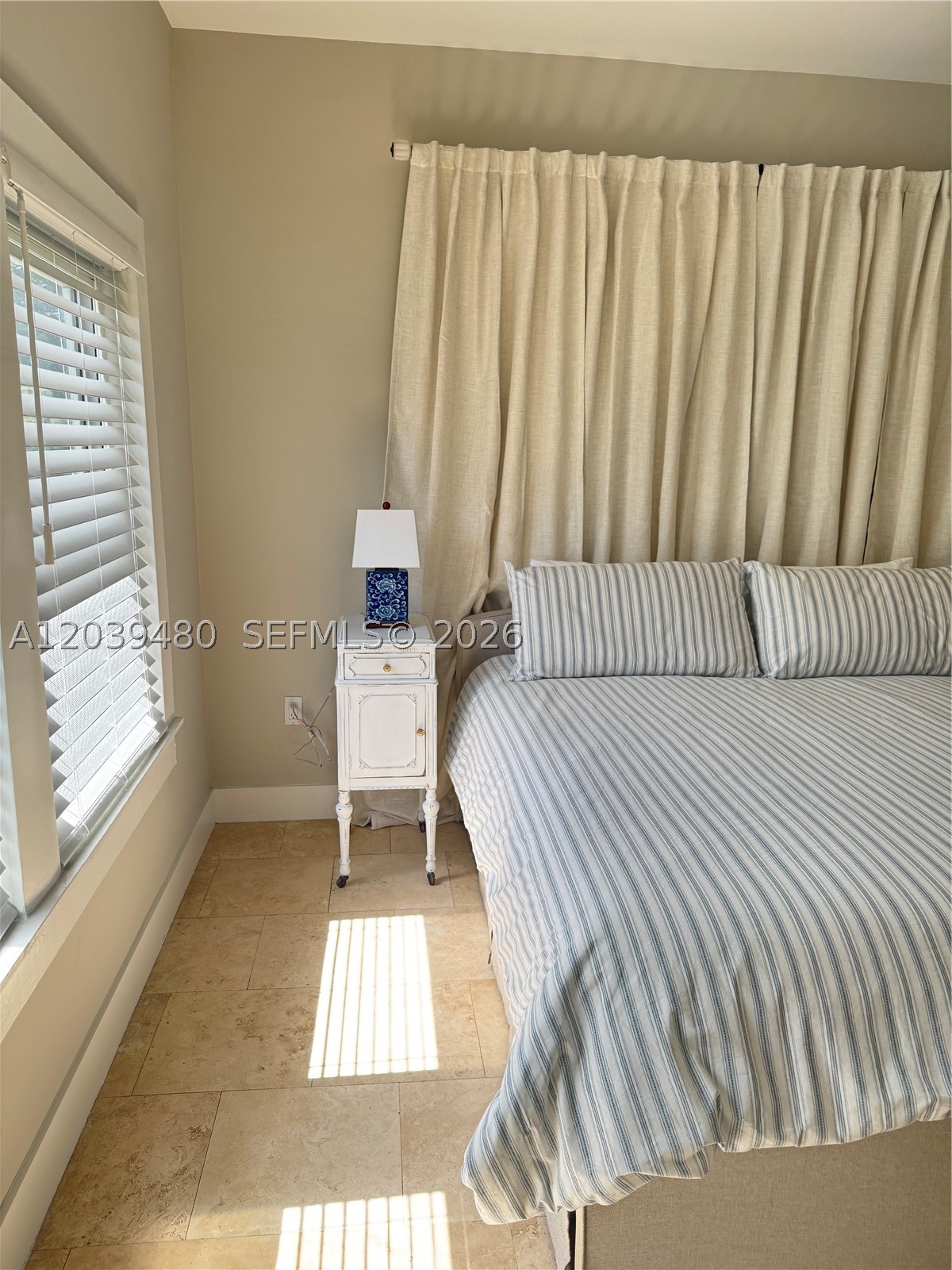 2434 SW 15th St #2434, Miami FL 33145