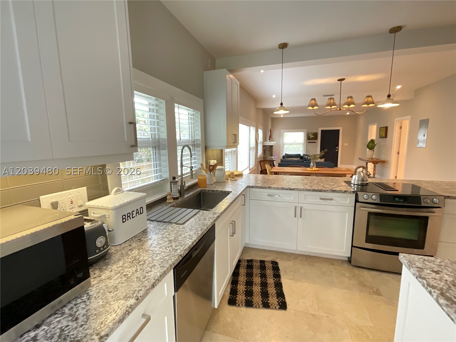 2434 SW 15th St #2434, Miami FL 33145
